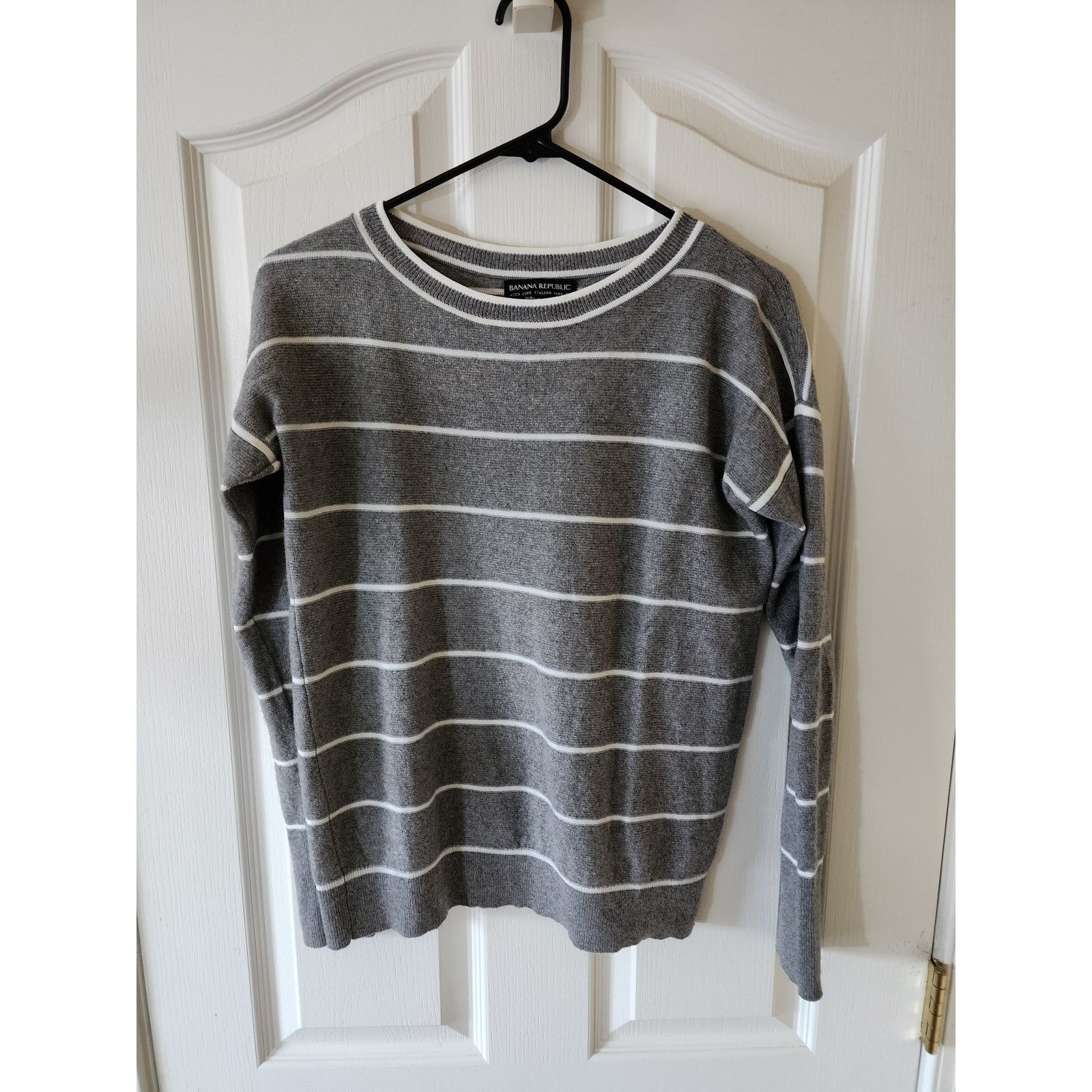 Banana Republic Banana Republic Men's S Fine Italian Merino Cashmere Sweater Size US S / EU 44-46 / 1 - 1 Thumbnail