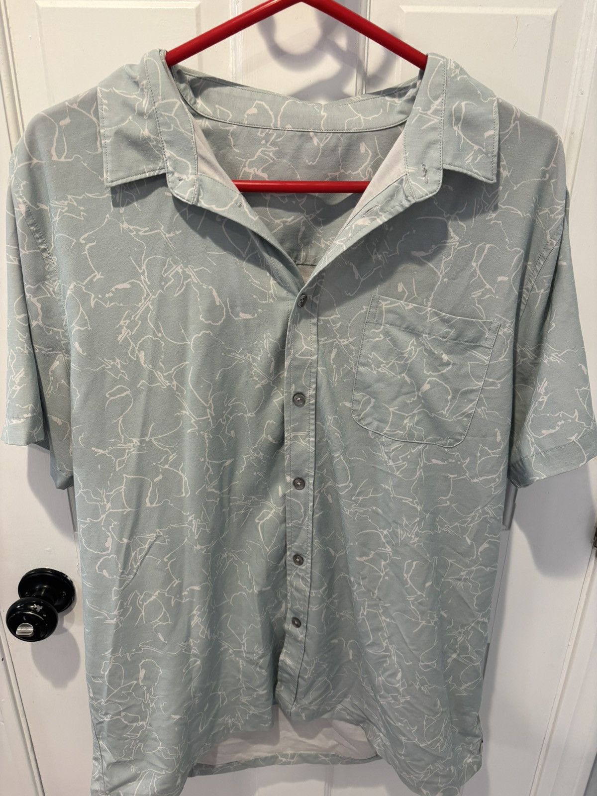 Vuori Vuori Button Up with snowflake/camo pattern Size US XL / EU 56 / 4 - 1 Thumbnail