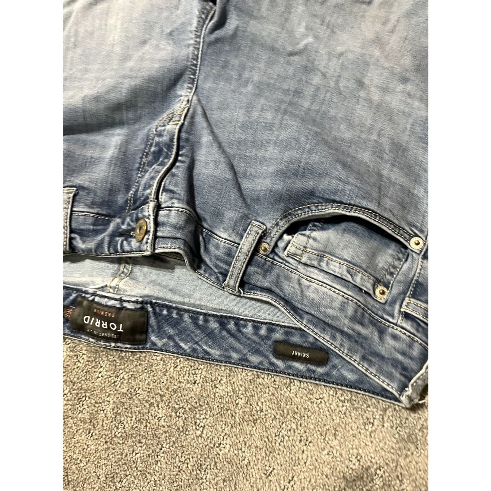 Torrid Torrid Jeans Women’s 16S Blue Skinny Ankle Premium Stretch Denim Cotton Distress 90s Bohemian City Classic Womens Size 38" / US 16 / IT 52 - 6 Thumbnail