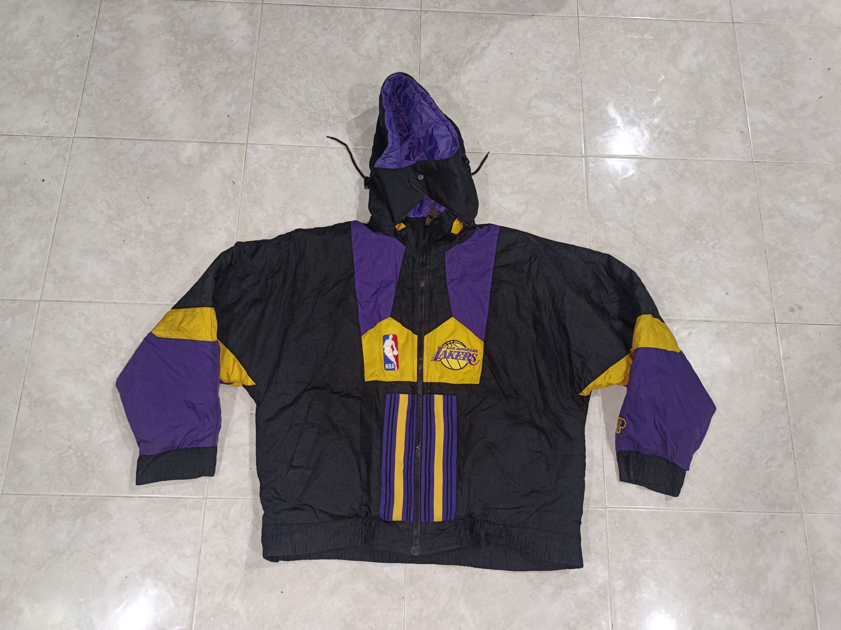 image of L A Lakers x NBA Vintage Puffer Nba L.a Lakers Reversible Jacket in Black/Purple/Yellow (Size XL)