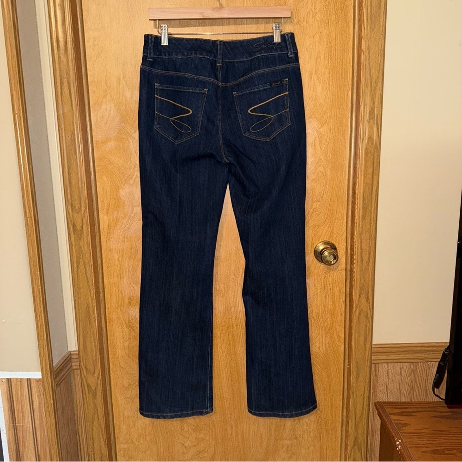 7 For All Mankind 7 for all mankind jeans size 6 boot cut Women's Blue Jeans Size 28" / US 6 / IT 42 - 2 Thumbnail