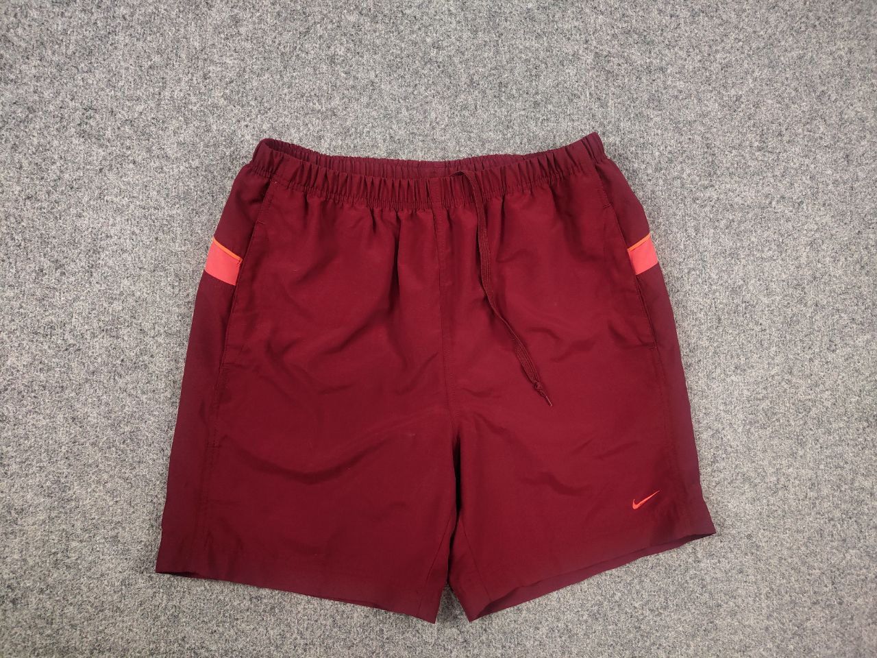 Nike Vintage Nike casual shorts with pockets matte red Y2K Style Size US 34 / EU 50 - 6 Thumbnail