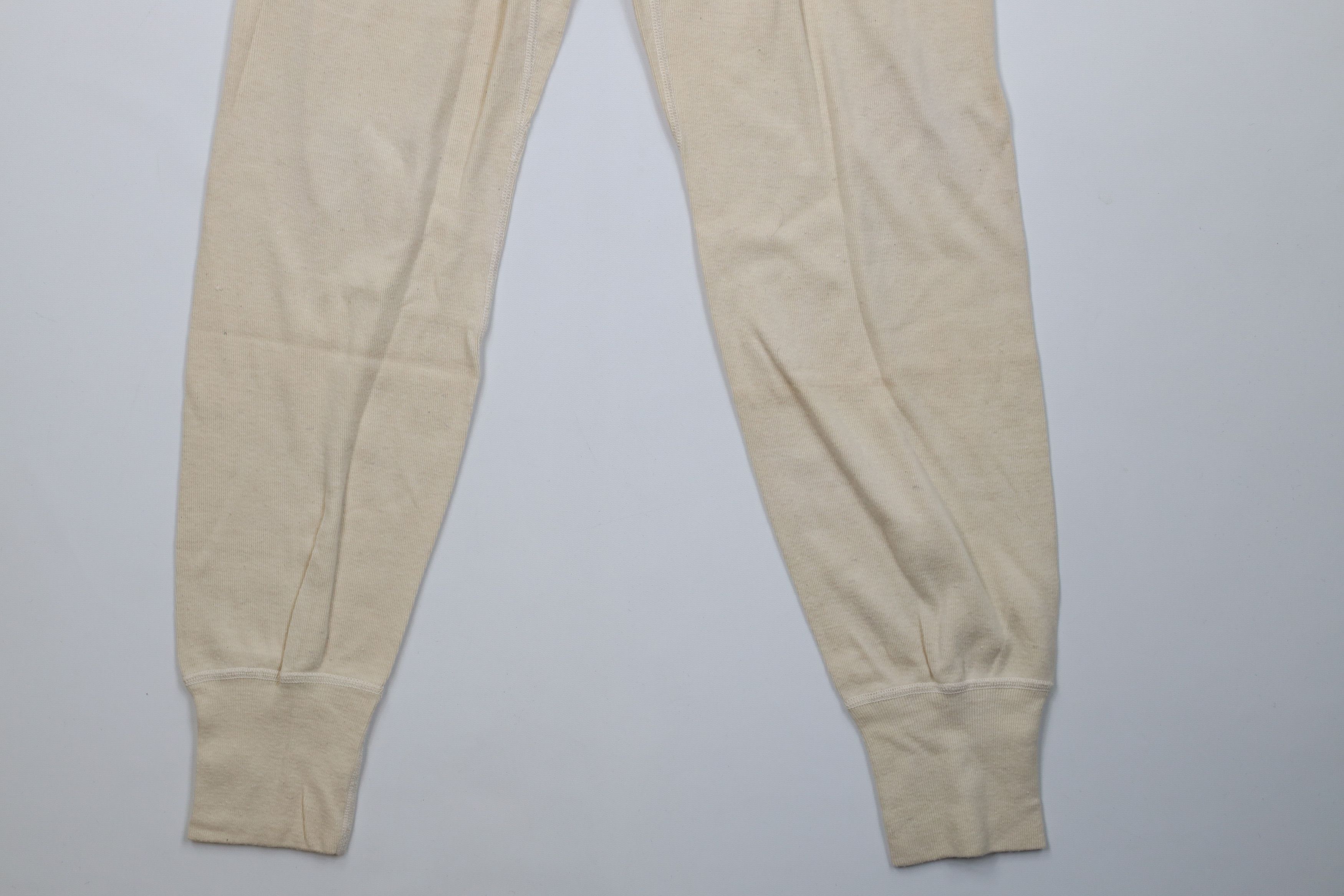 Vintage Vintage 60s Vietnam War Ribbed Military Drawers Pants USA Size US 32 / EU 48 - 11 Thumbnail