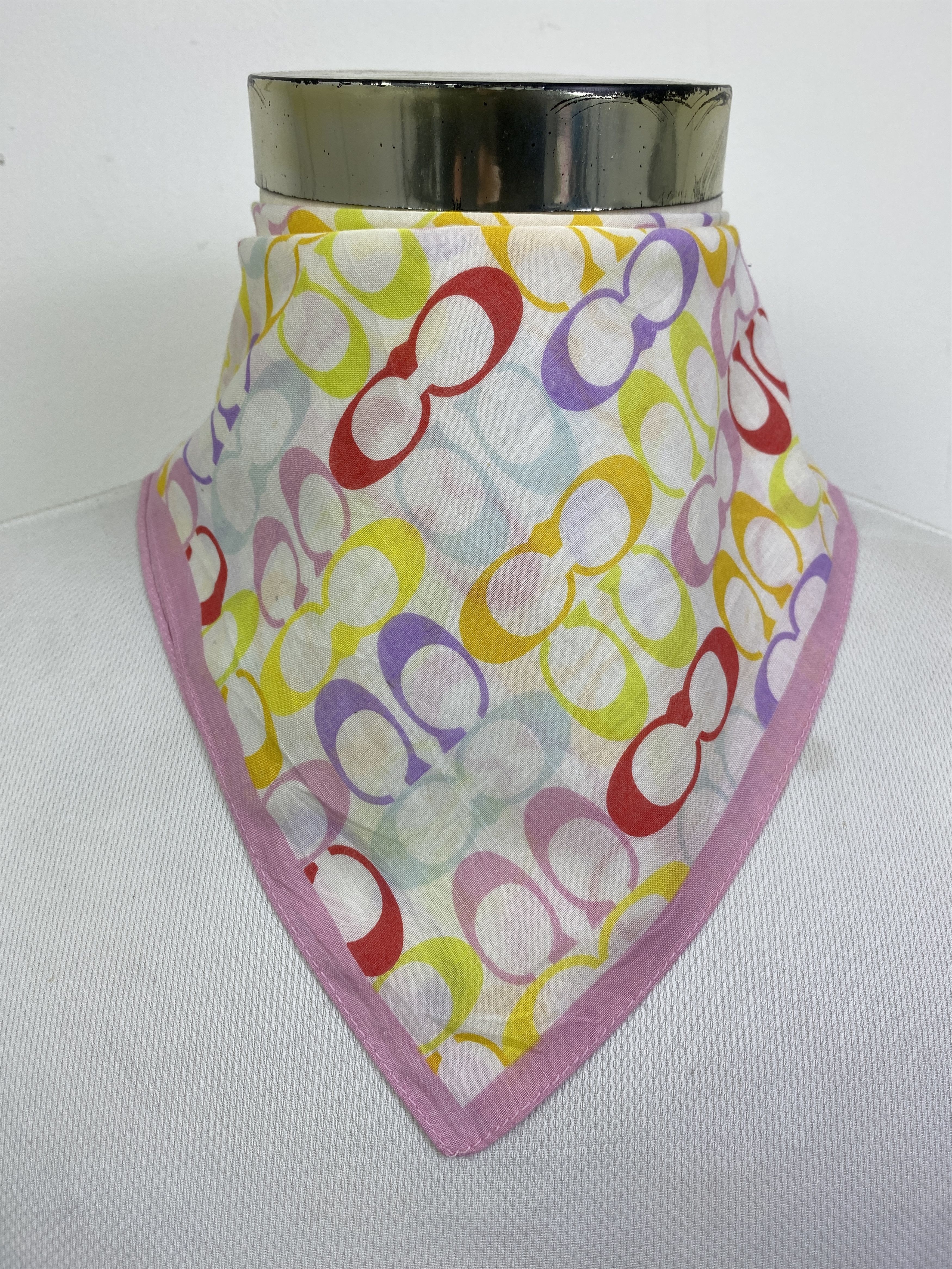 Celine Vintage Celine Handkerchief / Neckerchief HKC1089 Size ONE SIZE - 1 Thumbnail