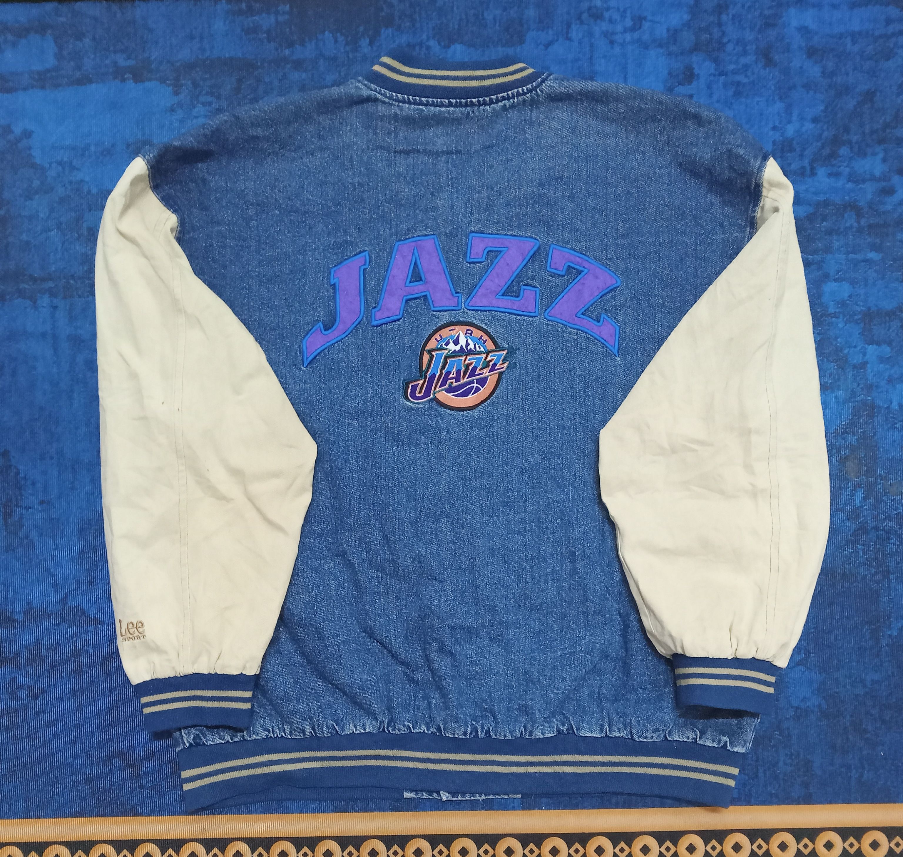 Lee Lee Sport x Utah Jazz Denim Varsity Vintage Jacket Size US XXL / EU 58 / 5 - 3 Thumbnail
