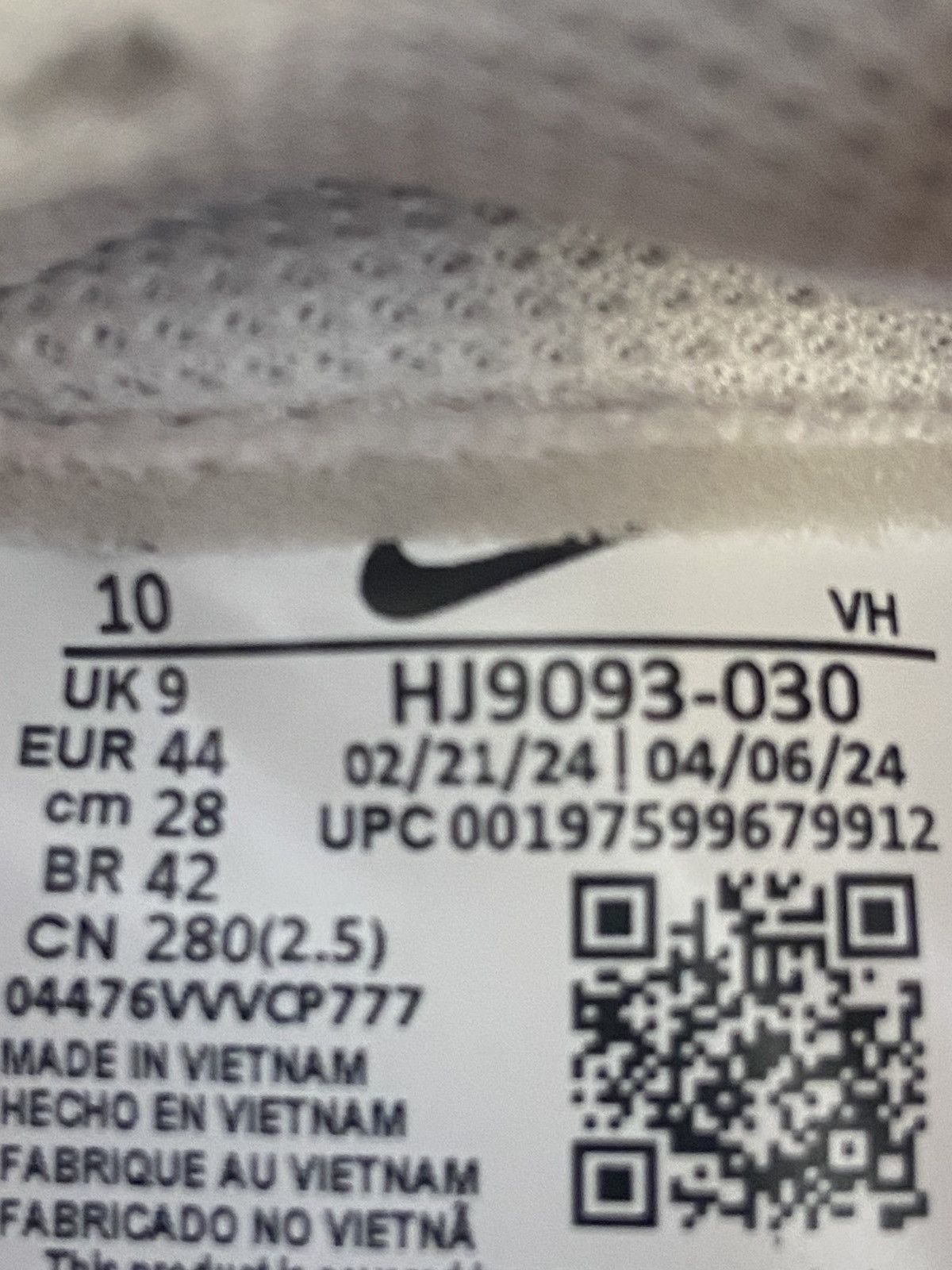 Nike Nike dunk low iron ore gym red Size US 10 / EU 43 - 3 Thumbnail