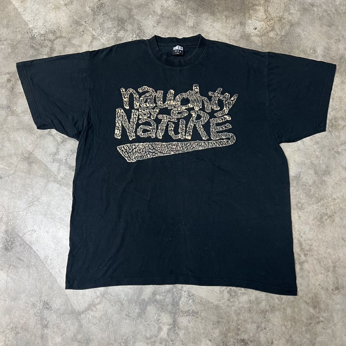 Rap Tees × Vintage Vintage 2000’s Naughty By Nature Rap T-Shirt Size US XXL / EU 58 / 5 - 2 Thumbnail