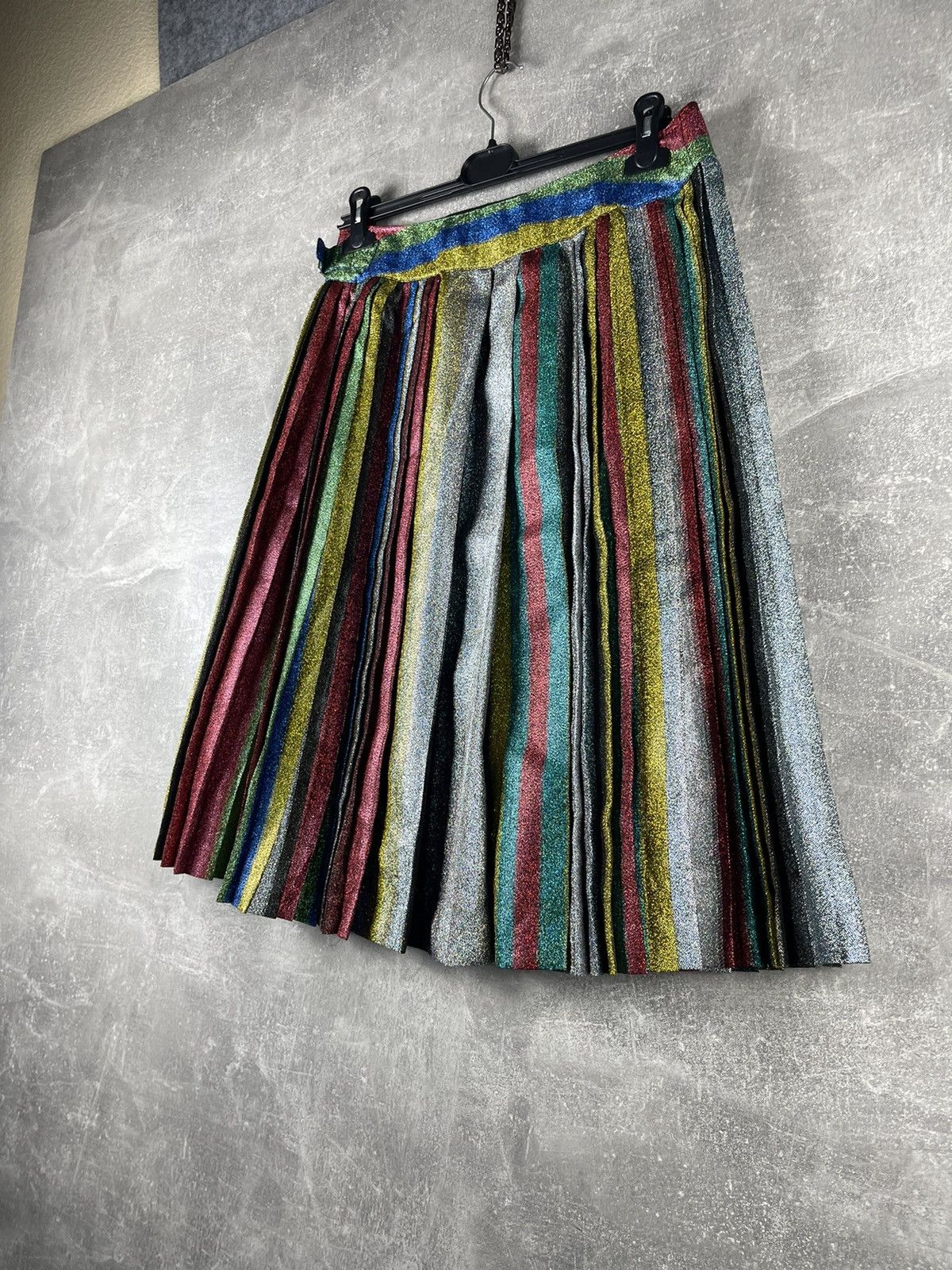 Other Marco de Vincenzo Glitter Multicolor Pleated Rainbow Skirt Size 30" / US 8 / IT 44 - 7 Thumbnail