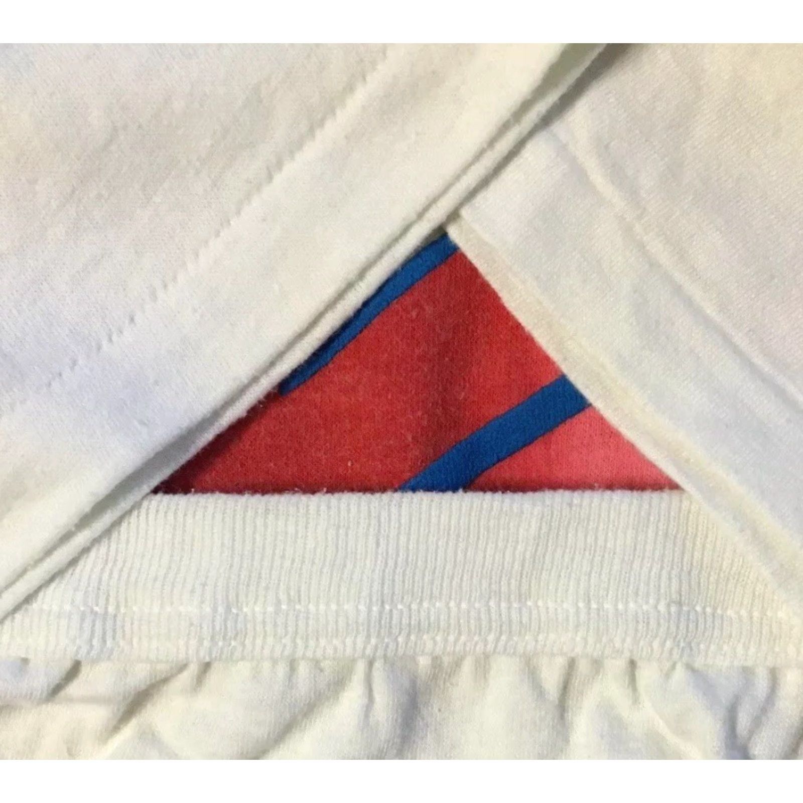 Avia Vtg 80s Avia Faded Crop Shirt M USA Gym Beach Surf Grunge Vaporwave Skate OP 90s Size M / US 6-8 / IT 42-44 - 3 Thumbnail