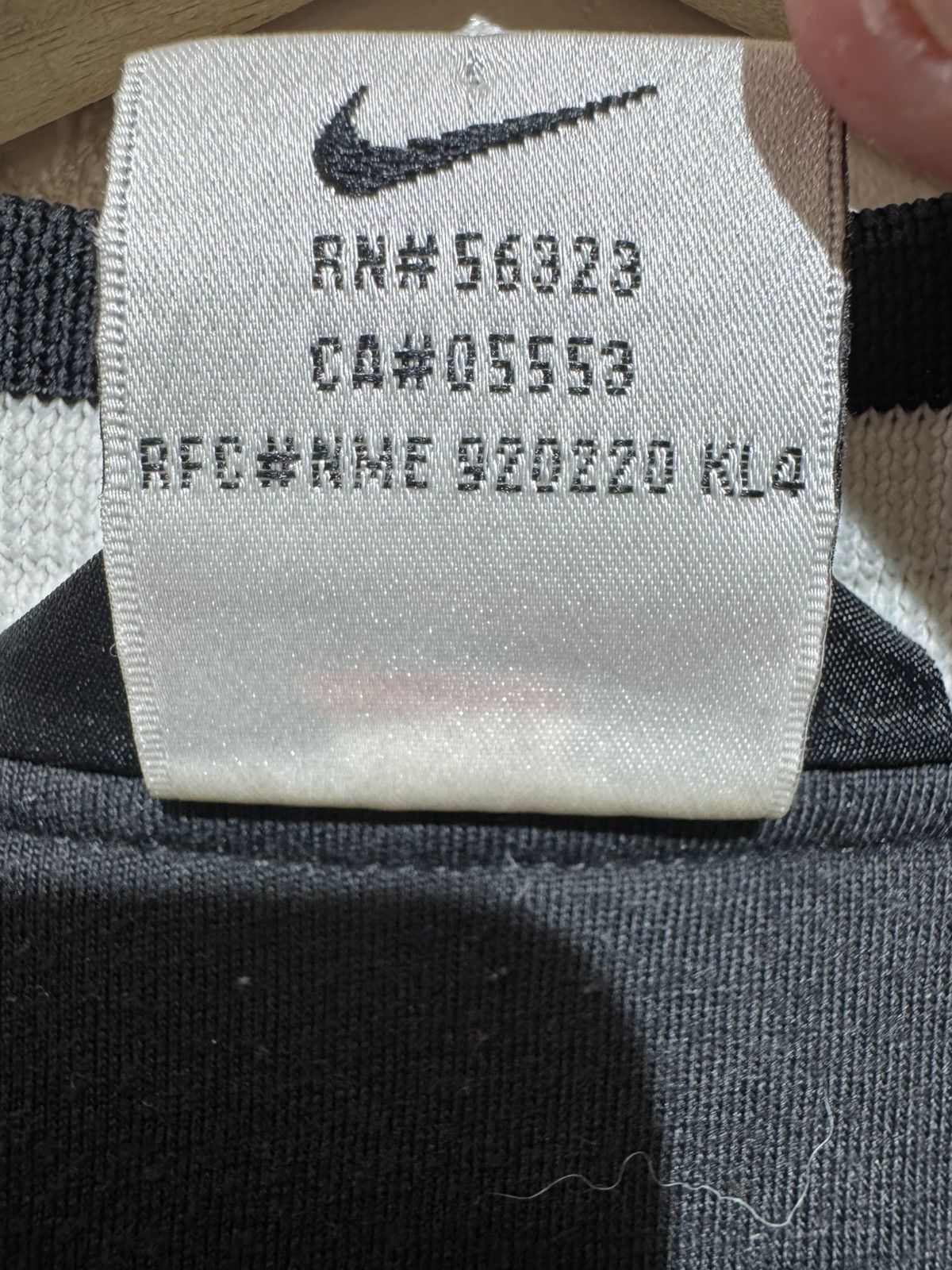 Other Nike Vintage Black Nylon Sweatshirt/Jacket Big Nike Logo Size US S / EU 44-46 / 1 - 9 Thumbnail
