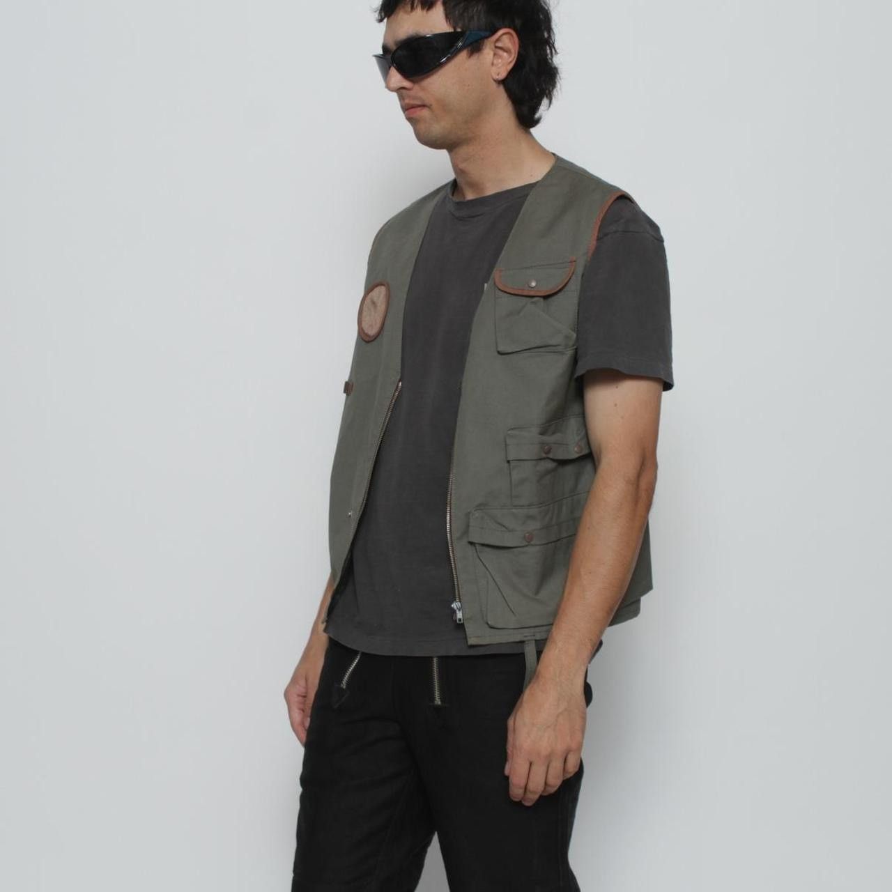 Vintage GREEN WITH BROWN TRIM DETAIL UTILITY POCKET VEST Size US XL / EU 56 / 4 - 3 Thumbnail