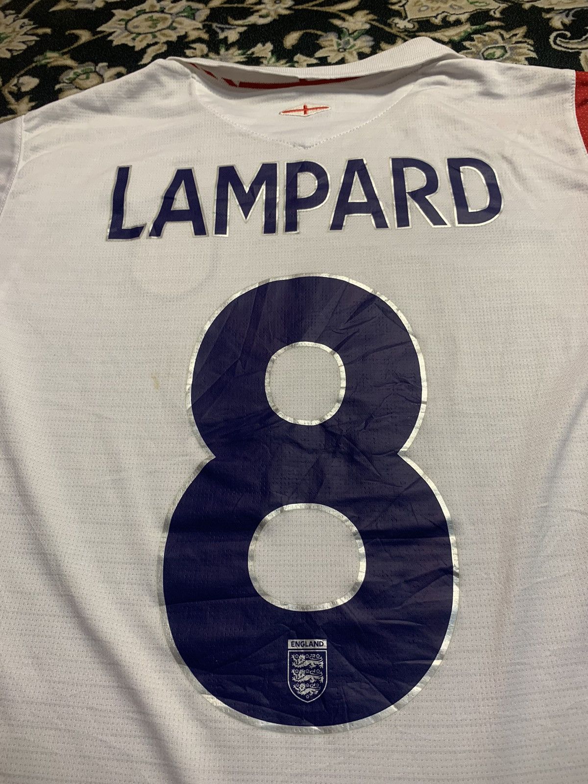 Chelsea Soccer × Umbro 2005/2007 LEGEND FRANK LAMPARD ON ENGLAND HOME JERSEY Size US M / EU 48-50 / 2 - 11 Thumbnail