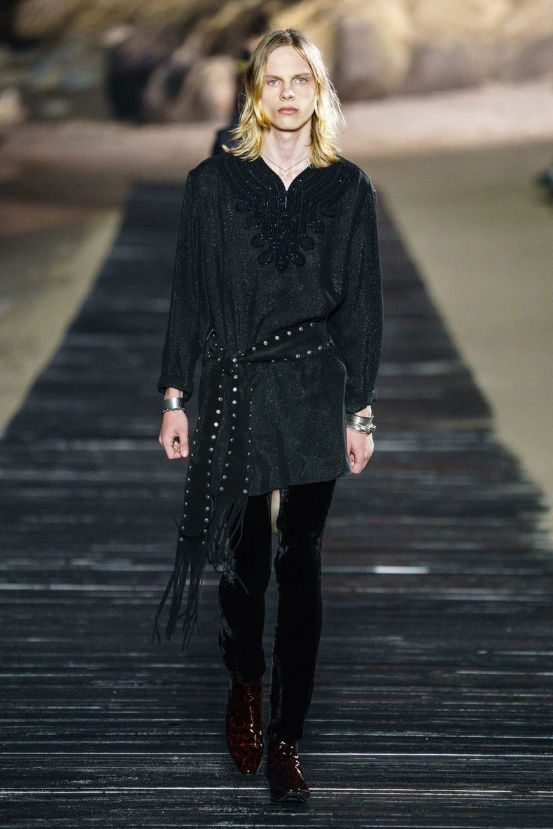 Yves Saint Laurent saint laurent size 37 20ss Silk Totem Beaded Shirt 2501-Nex Size XS / US 0-2 / IT 36-38 - 6 Thumbnail
