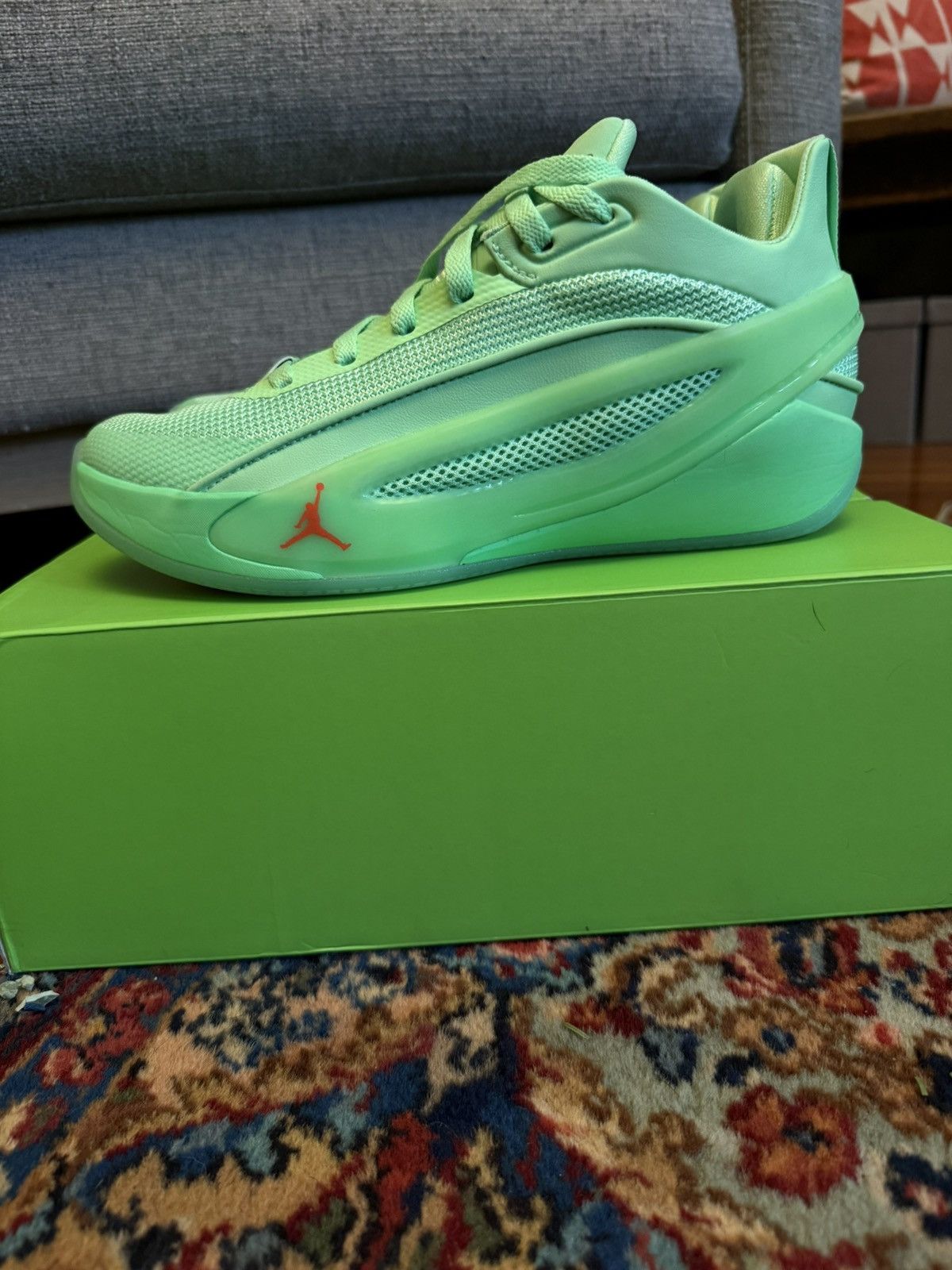 Jordan Brand Jordan luka 5 Size US 9 / EU 42 - 2 Thumbnail