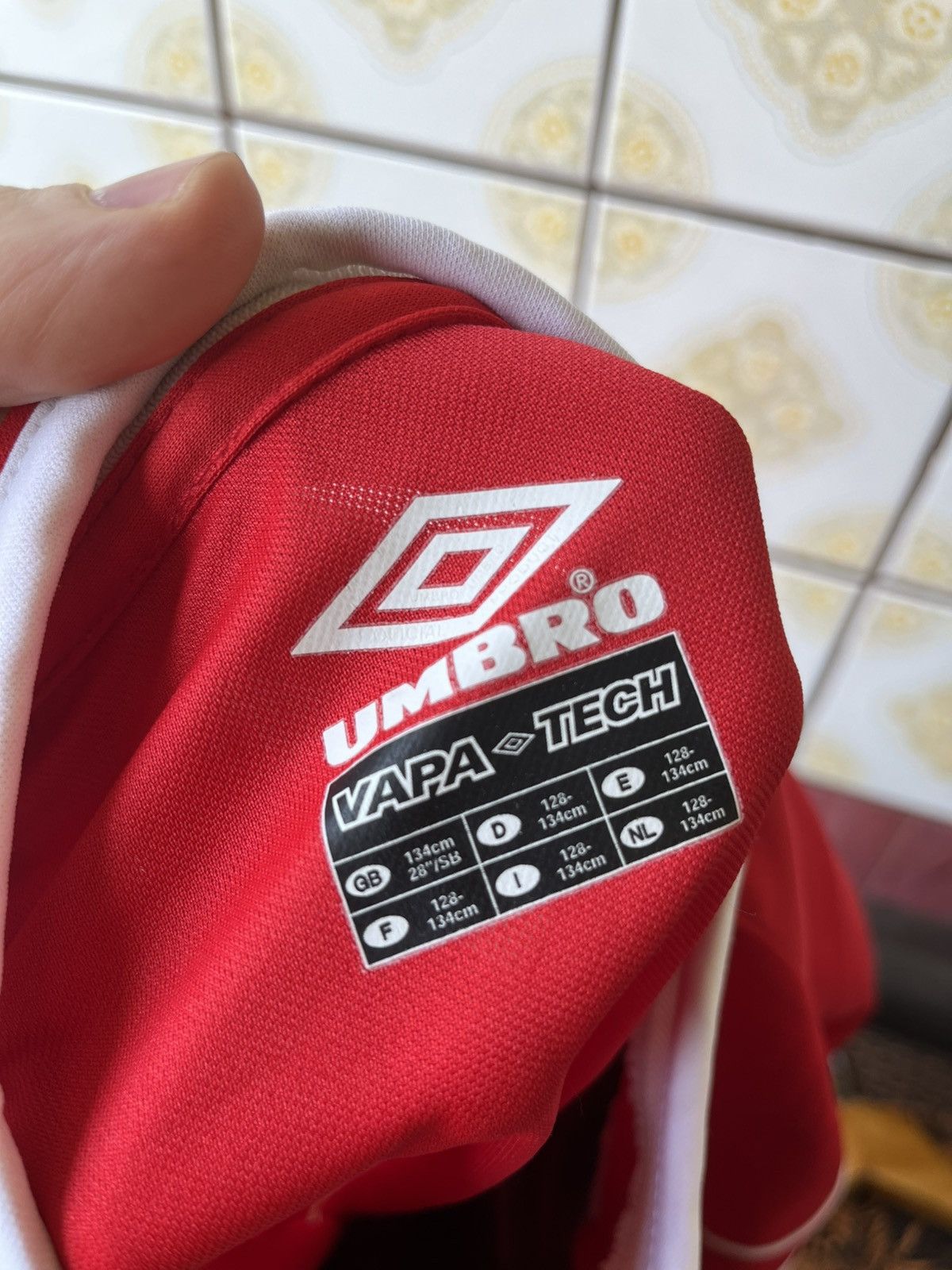 Umbro Umbro Nottingham vintage kids soccer jersey Size US XXS / EU 40 - 4 Thumbnail