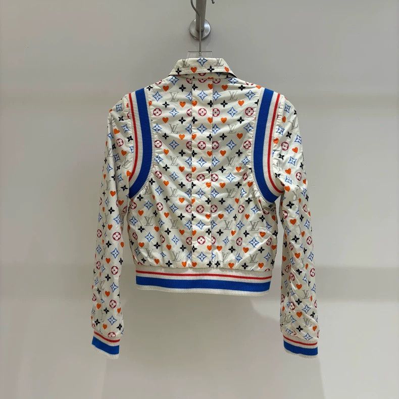 Louis Vuitton Louis Vuitton Nylon presbyopic full-print double-sided jac Size XS / US 0-2 / IT 36-38 - 2 Thumbnail