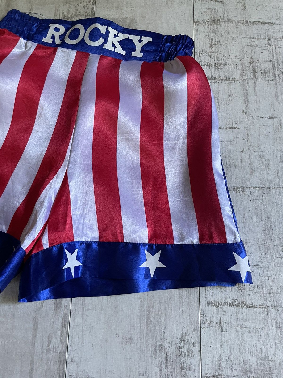 Other Vintage 2007 Rocky Boxing Shorts Metro•Goldwyn•Mayer Studios Size US 30 / EU 46 - 5 Thumbnail