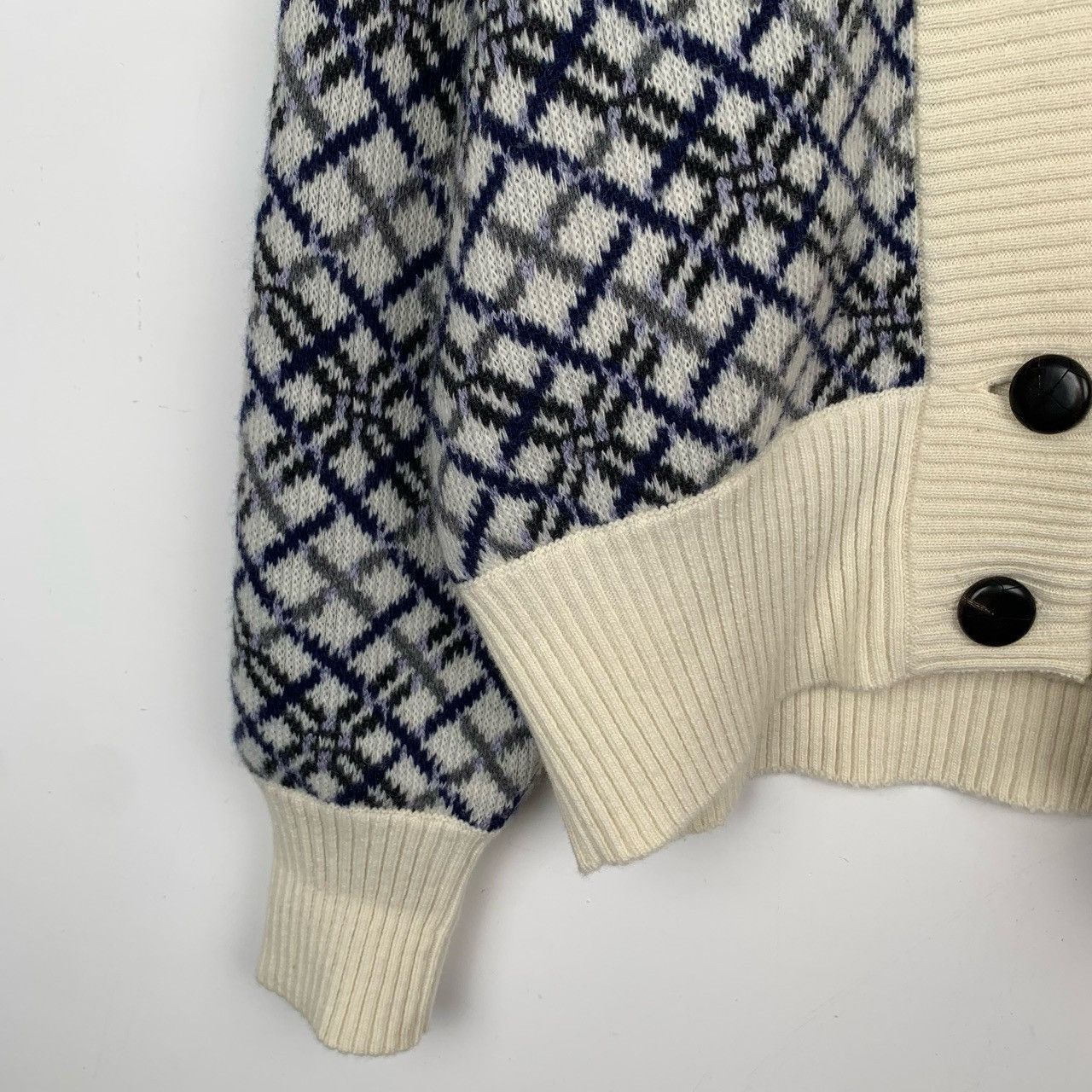 Saint Laurent Paris Saint Laurent SLP Plaid Jacquard Knitted Cardigan Coat K26WX Size M / US 6-8 / IT 42-44 - 4 Thumbnail
