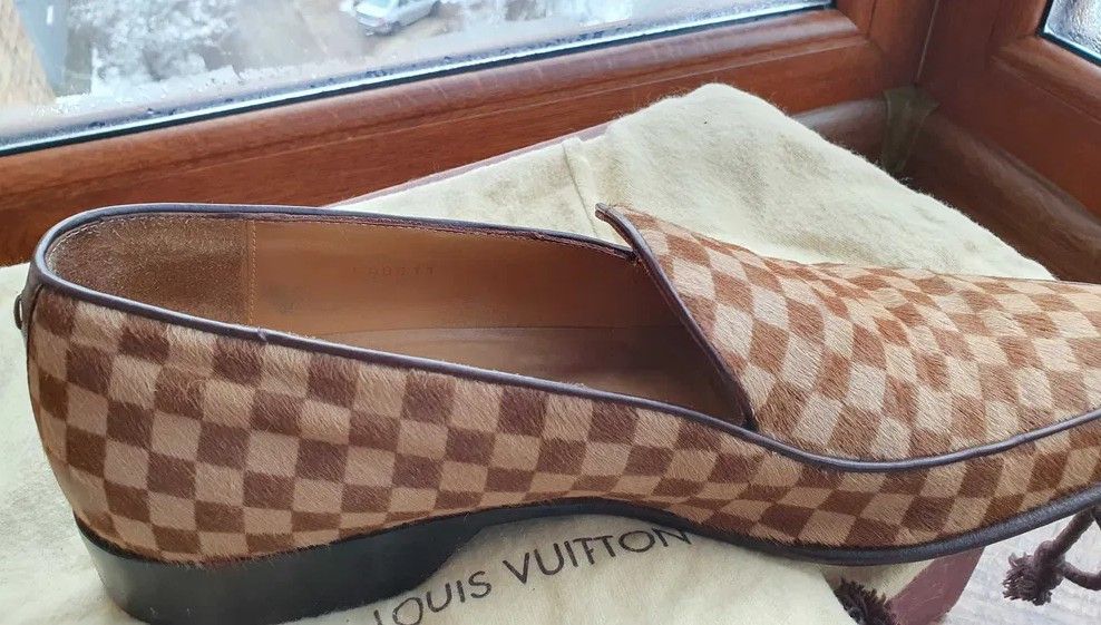 Louis Vuitton LOUIS VUITTON Loafer Brown Pony Hair LV Dice Logo Charm Size US 9 / EU 42 - 2 Thumbnail