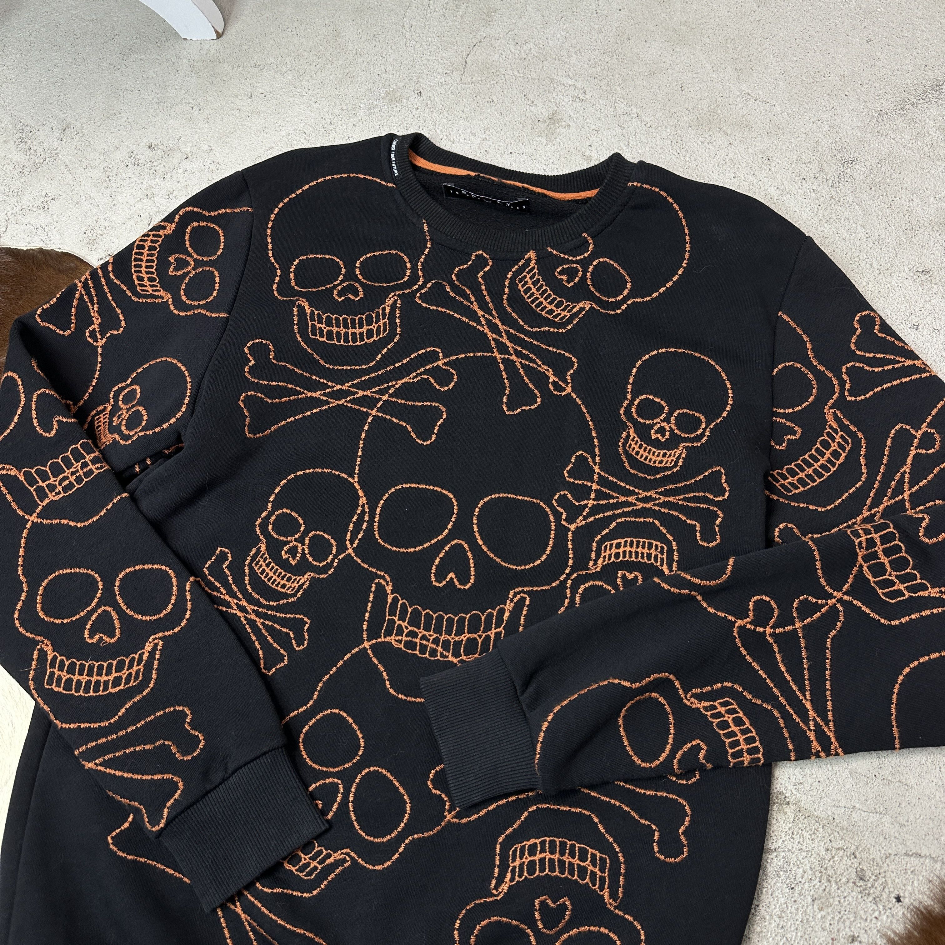Vintage Vintage Embroidered Skull Sweat Sweatshirt Y2K Size US M / EU 48-50 / 2 - 2 Thumbnail