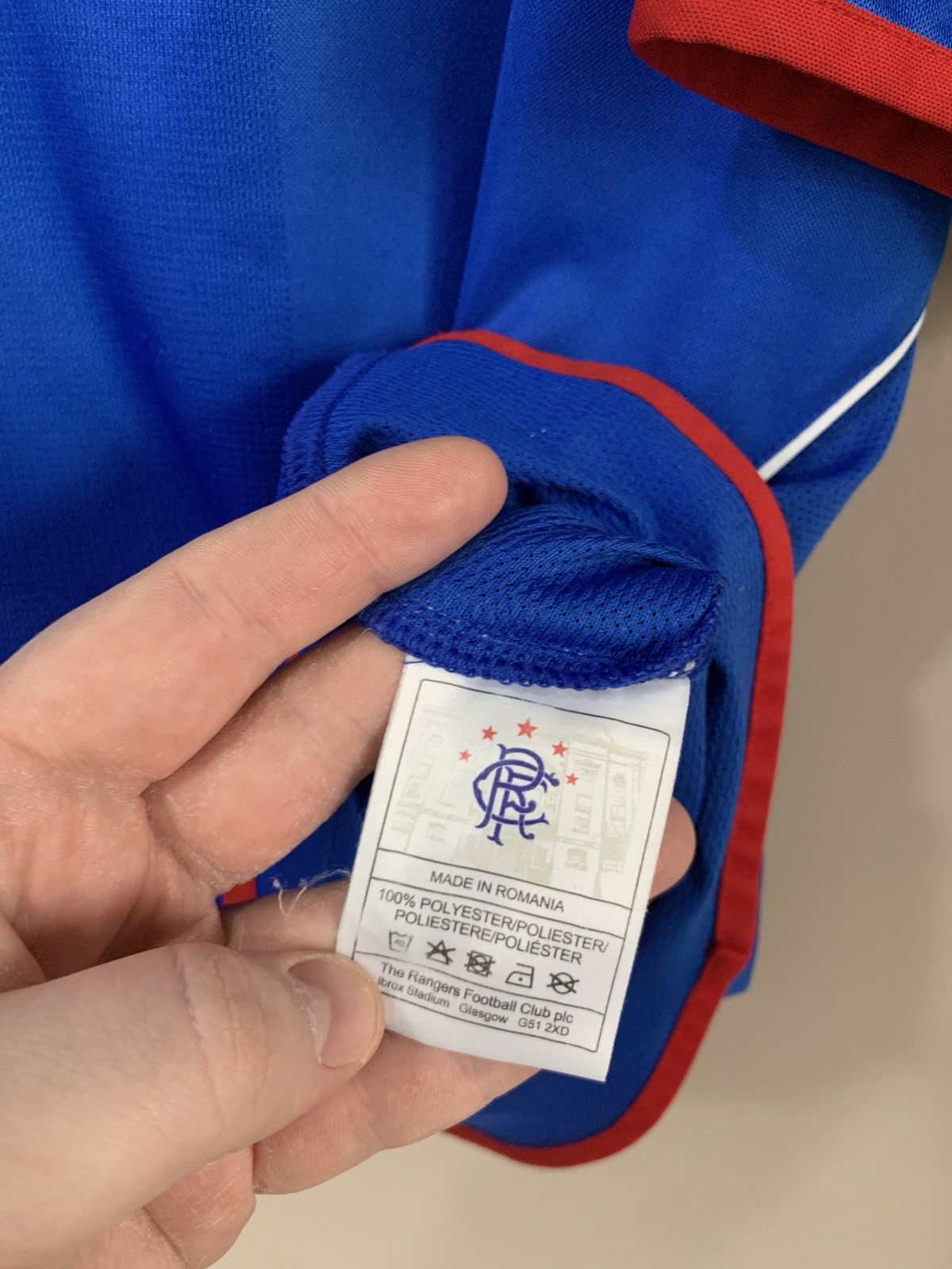 Umbro GLASGOW RANGERS 2005/2006 HOME FOOTBALL UMBRO SHIRT JERSEY Size US XXL / EU 58 / 5 - 11 Thumbnail