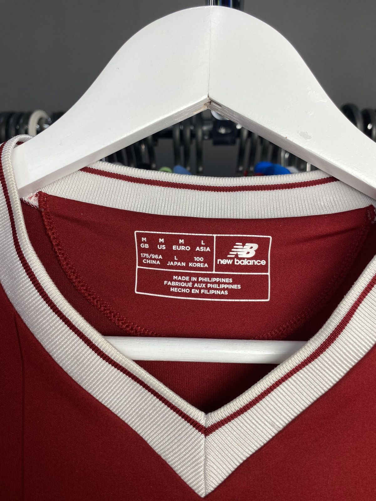 New Balance 2017/18 NEW BALANCE LIVERPOOL SOCCER FOOTBALL JERSEY SHIRT Size US M / EU 48-50 / 2 - 4 Thumbnail