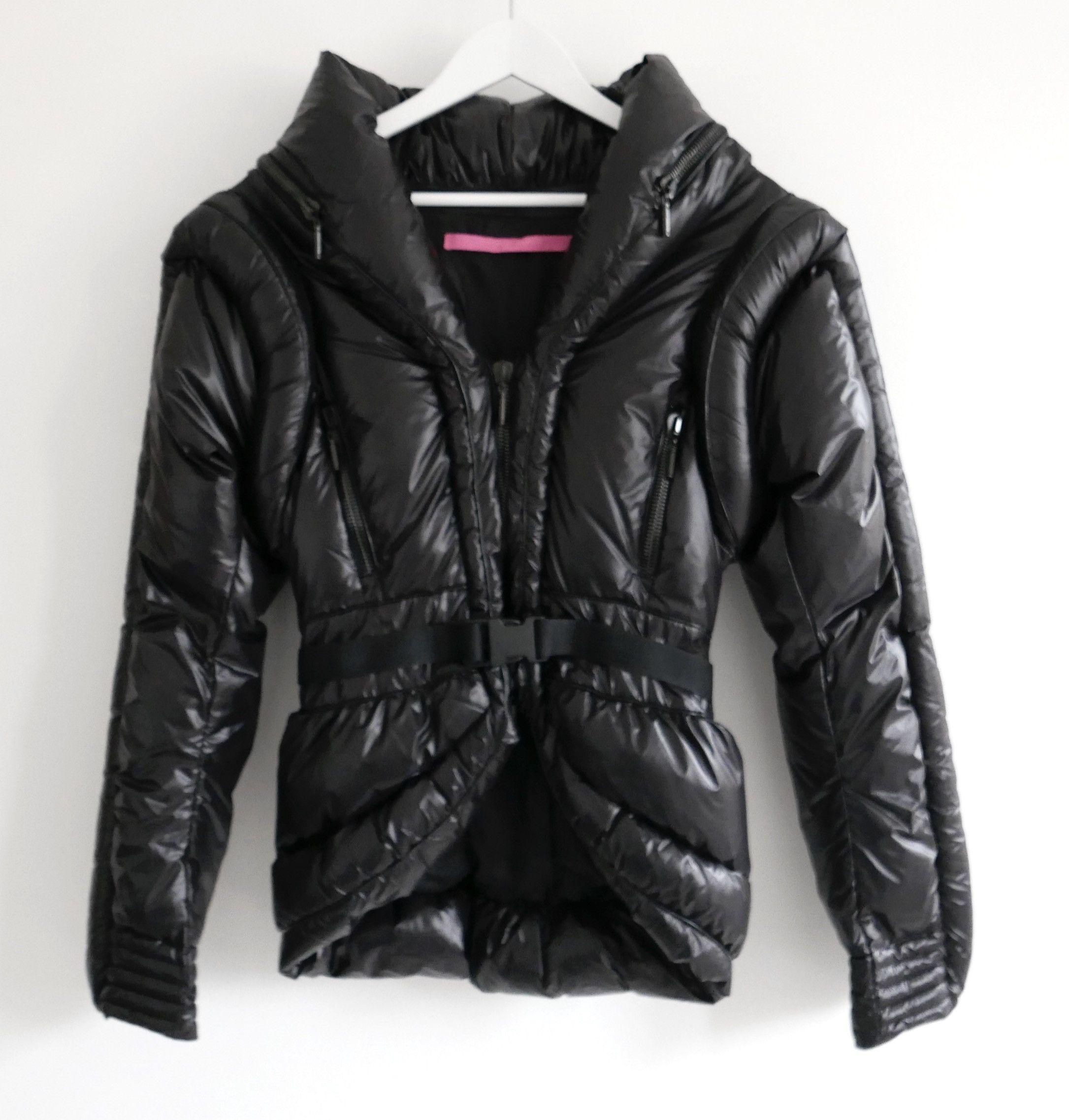 Emanuel Ungaro Emanuel Ungaro Fall 2007 Black Sculptural Puffer Jacket Size S / US 4 / IT 40 - 1 Thumbnail