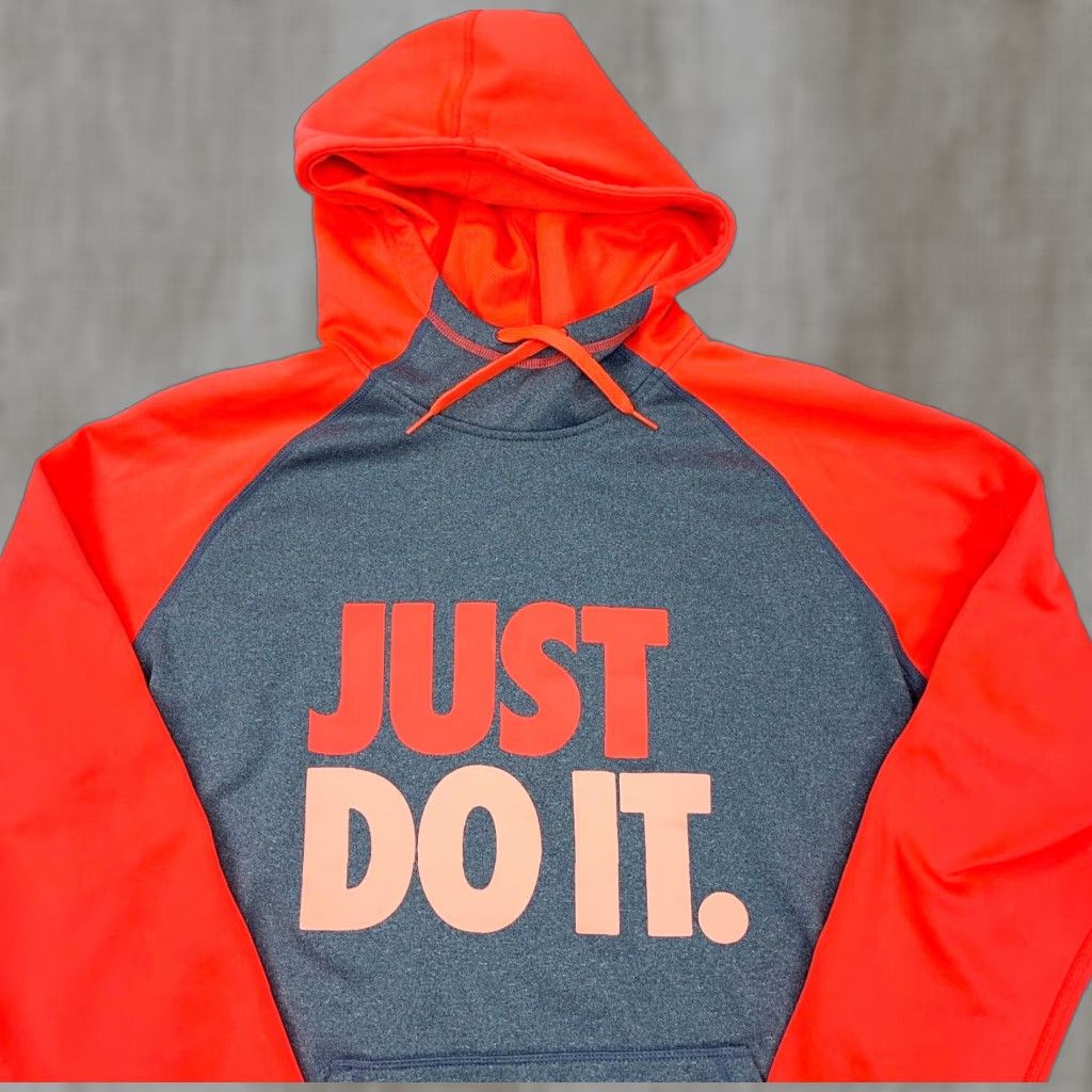 Nike Nike Hoodie Women XL Gray Orange Sweatshirt Therma Fit Pullover Size XL / US 12-14 / IT 48-50 - 1 Thumbnail