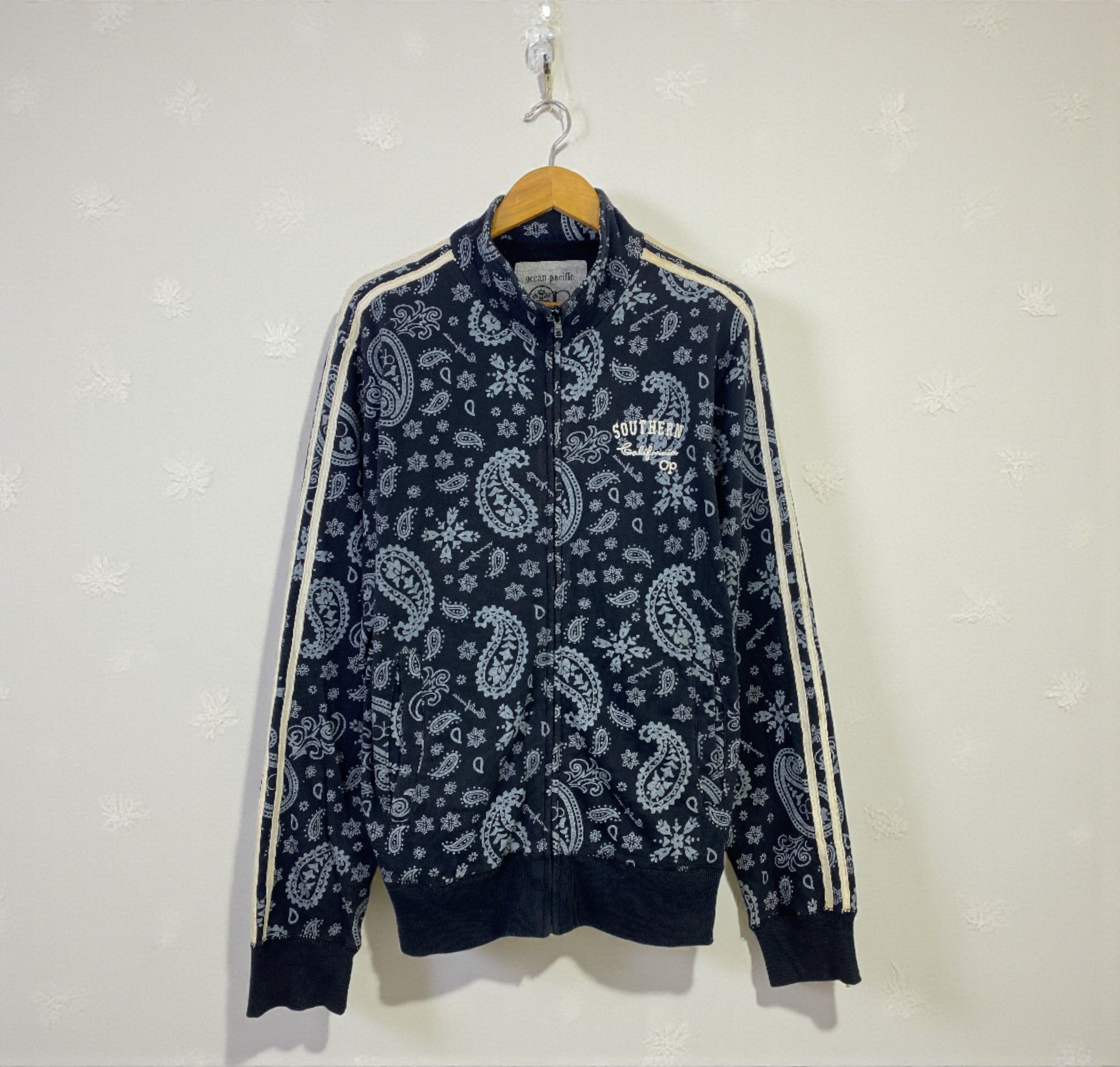 Ocean Pacific Vintage Ocean Pacific Paisley Zipper Up Sweater SH0340 Size US L / EU 52-54 / 3 - 1 Thumbnail