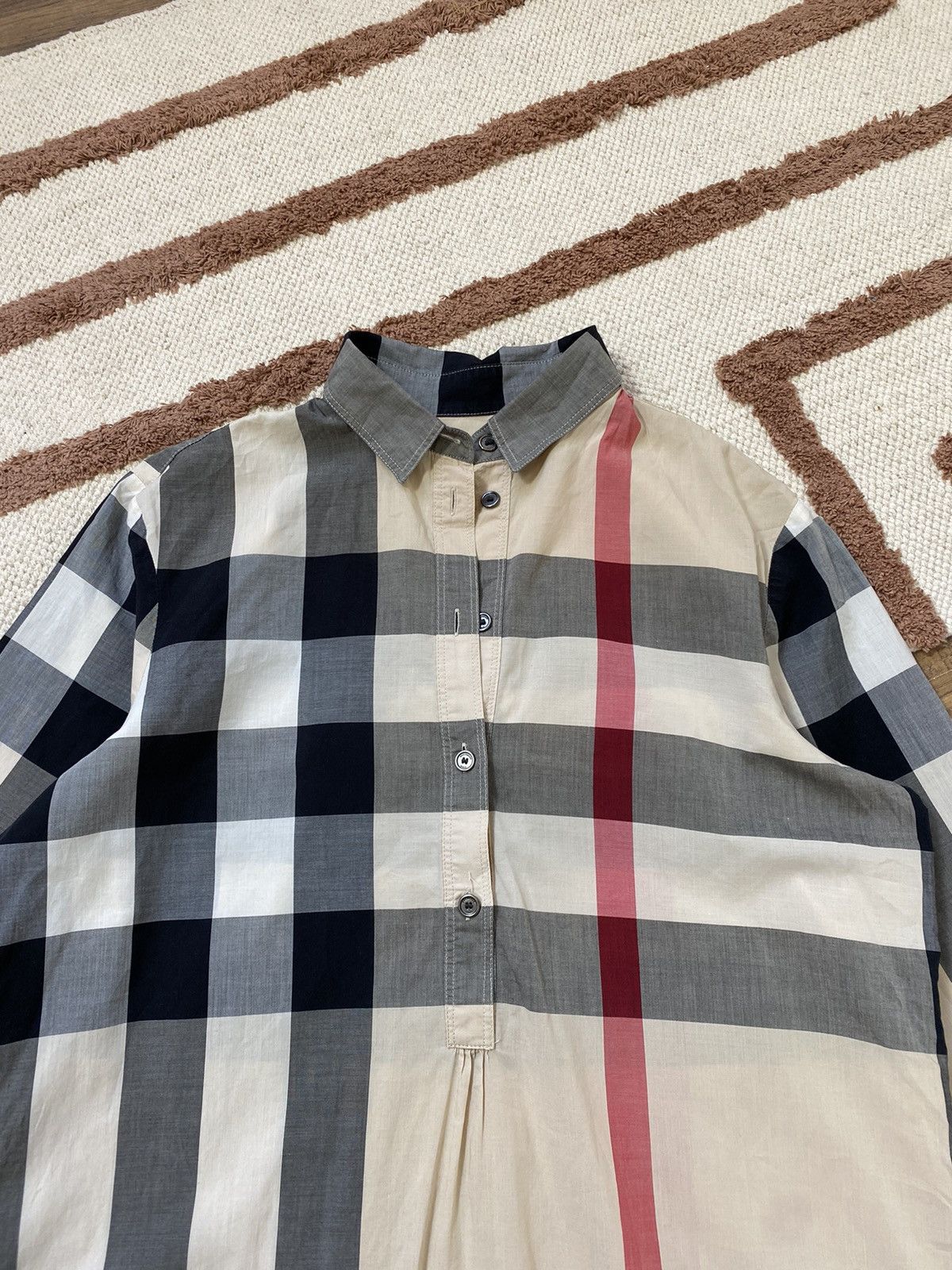 Burberry VINTAGE BURBERRY NOVA CHECK CLASSIC SHIRT Size S / US 4 / IT 40 - 4 Thumbnail