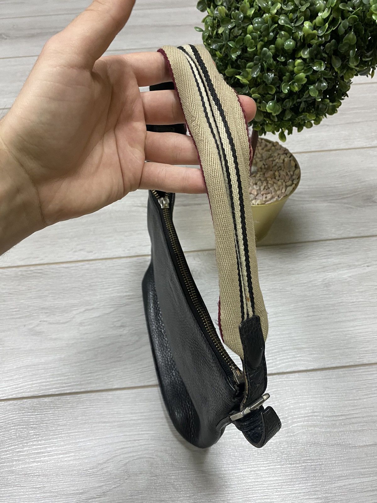Burberry Burberry vintage leather bag check Size ONE SIZE - 6 Thumbnail