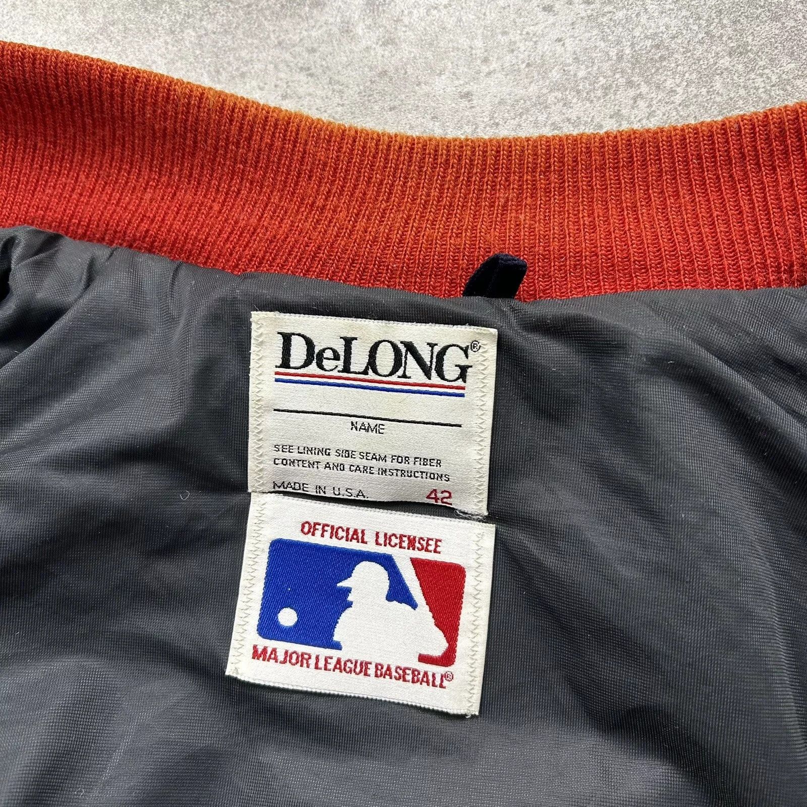 MLB × Vintage CINCINNATI REDS DELONG WOOL JACKET DUGOUT SIZE 42 Size US M / EU 48-50 / 2 - 6 Thumbnail