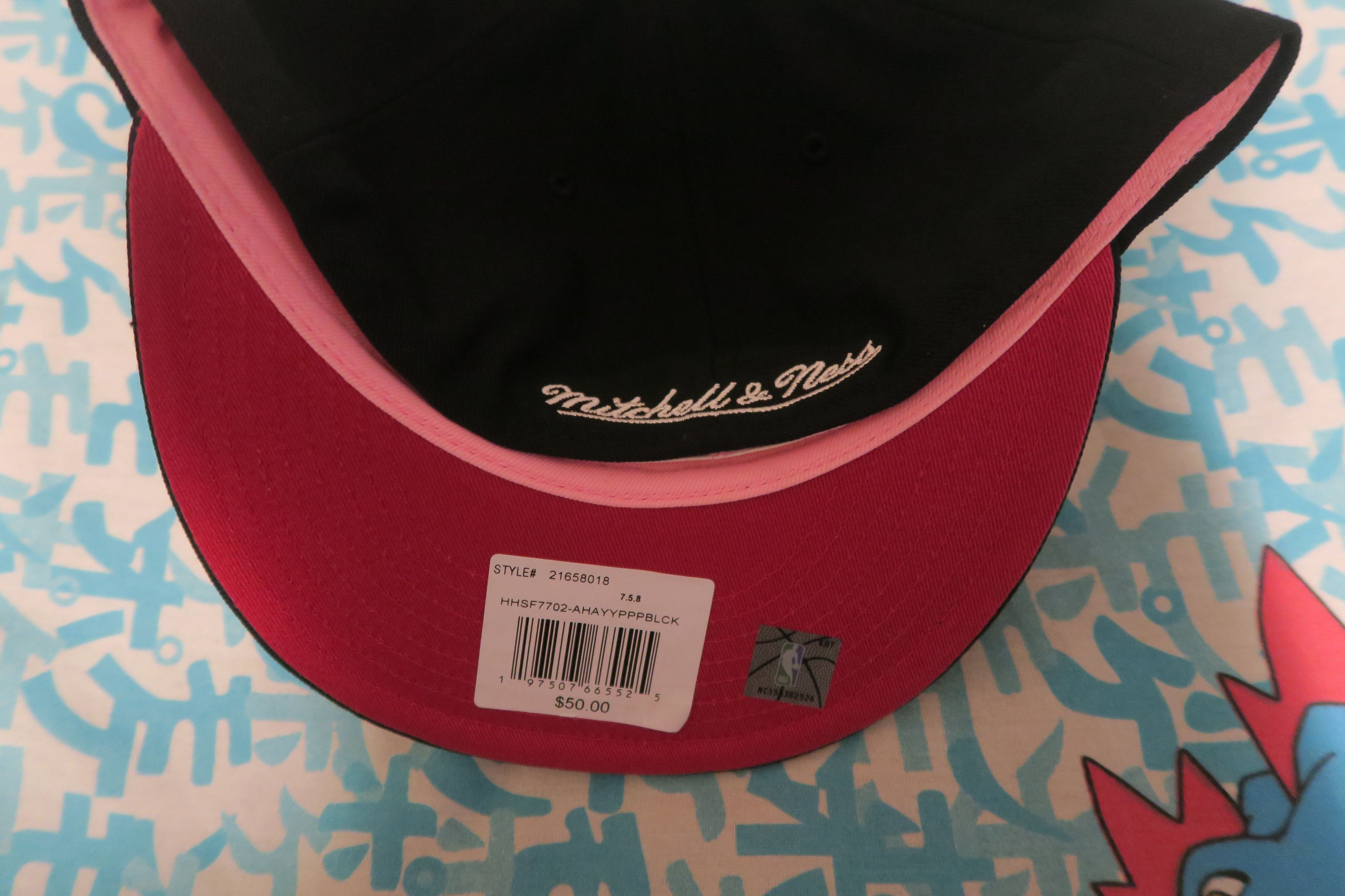 Anti Social Social Club × Mitchell & Ness × NBA ASSC Mitchell & Ness NBA Atlanta Hawks Snapback Size 7 5/8 Size ONE SIZE - 5 Thumbnail