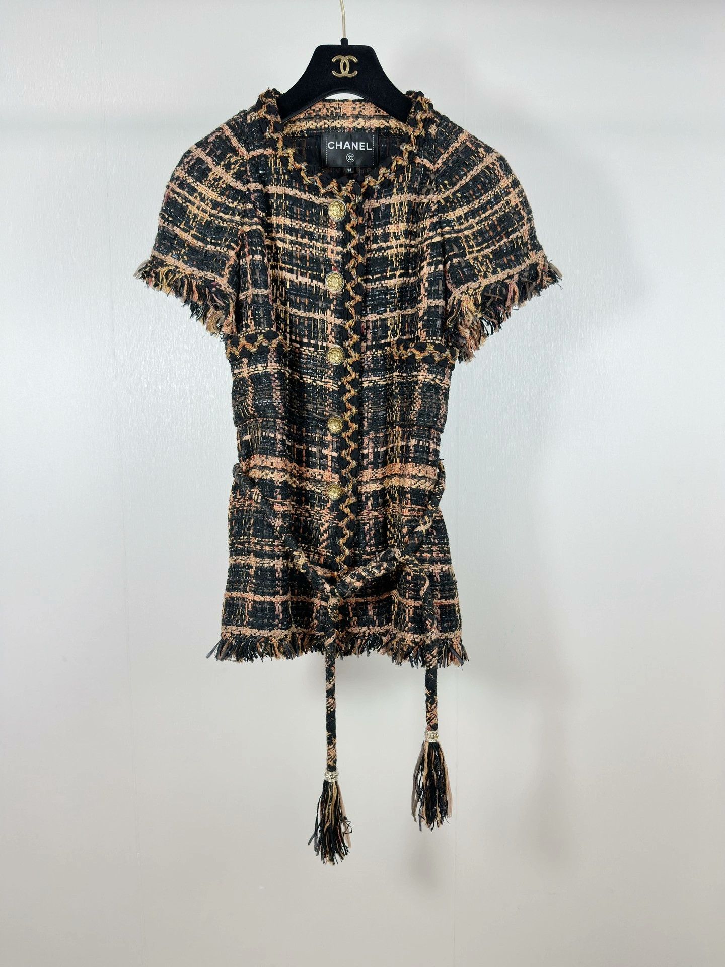 Chanel Chanel Greek Collection Tweed Jacket Size XS / US 0-2 / IT 36-38 - 1 Thumbnail