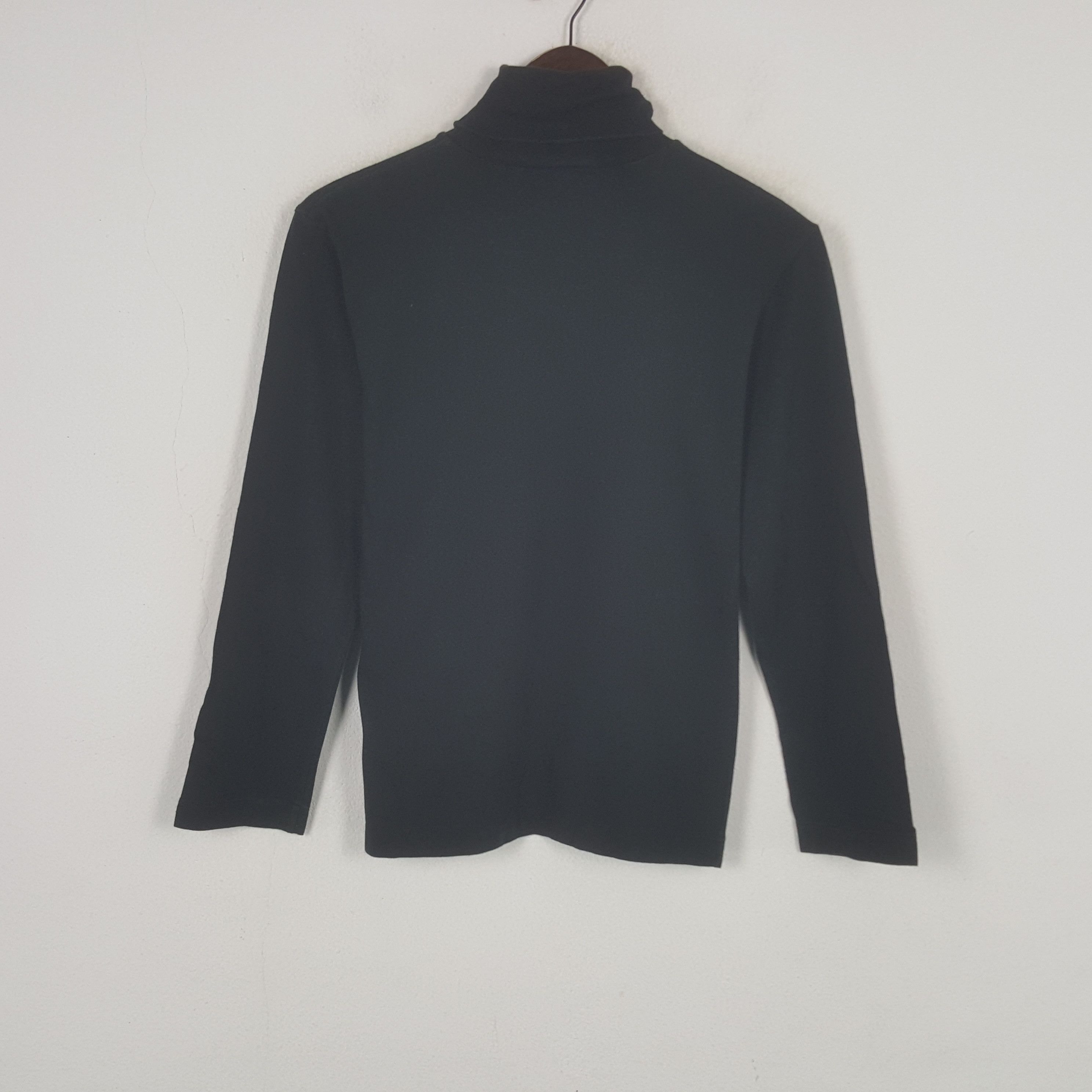 agnes b. Vintage Agnes B Back Plain Turtleneck T-shirt Size US S / EU 44-46 / 1 - 3 Thumbnail