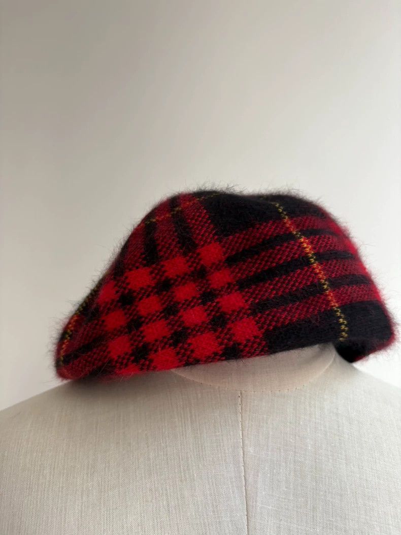 Vivienne Westwood Vivienne Westwood Old red and black checkered old berets Size ONE SIZE - 3 Thumbnail