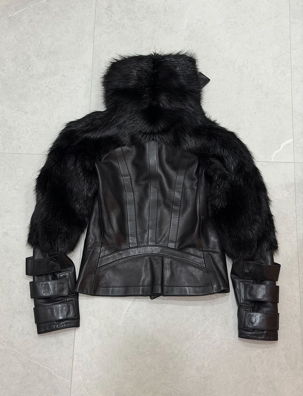Gucci GUCCI Tom Ford FW2003 Beaver Fur Leather Jacket 2003 Buckles Size S / US 4 / IT 40 - 24 Thumbnail