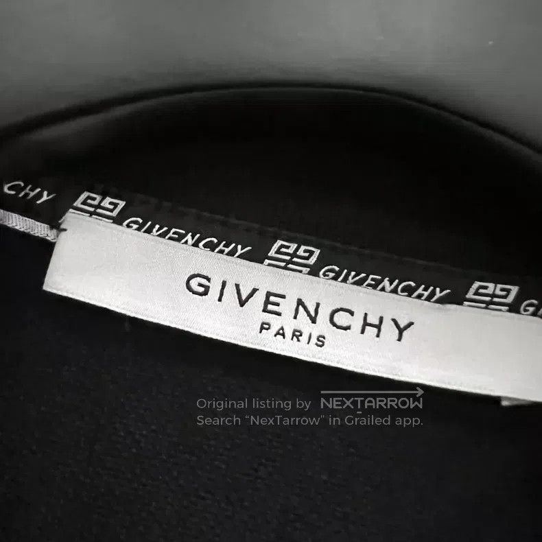Givenchy Givenchy Upside-Down Logo Embroidered Polo Shirt XS Size US XL / EU 56 / 4 - 6 Thumbnail