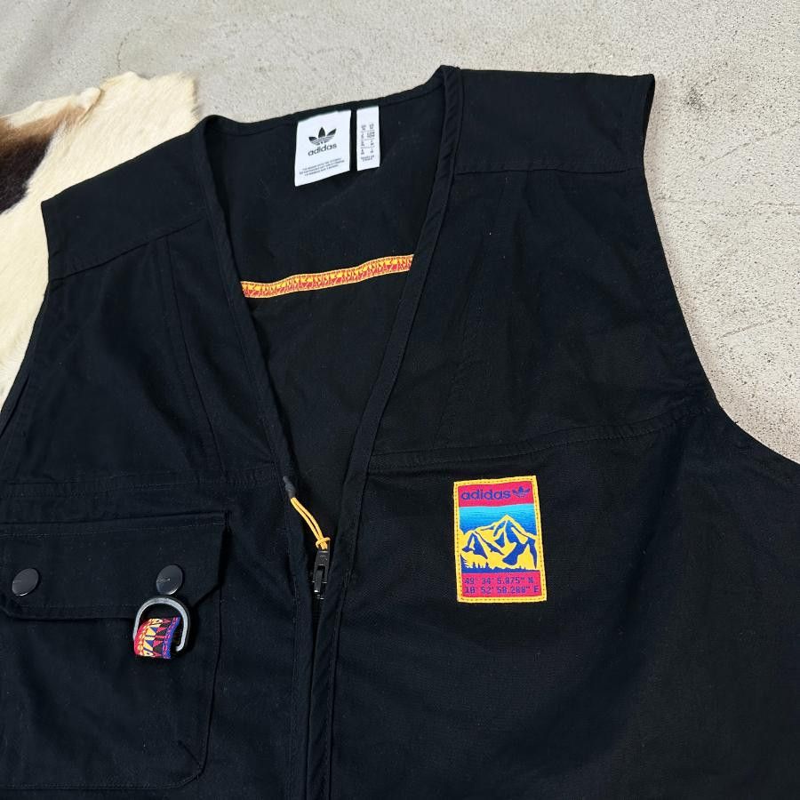 Adidas × Vintage Gorpcore Adidas Vest Size US M / EU 48-50 / 2 - 3 Thumbnail