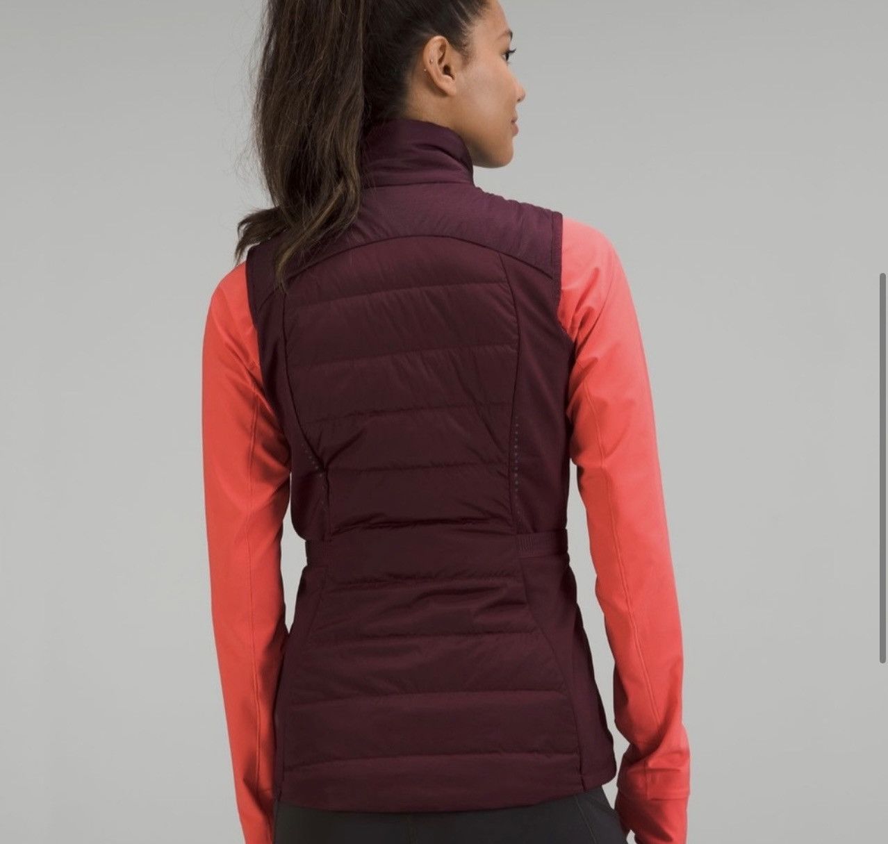 Lululemon Lululemon down for it all vest NWT in cassis size 4 avail Size S / US 4 / IT 40 - 2 Thumbnail