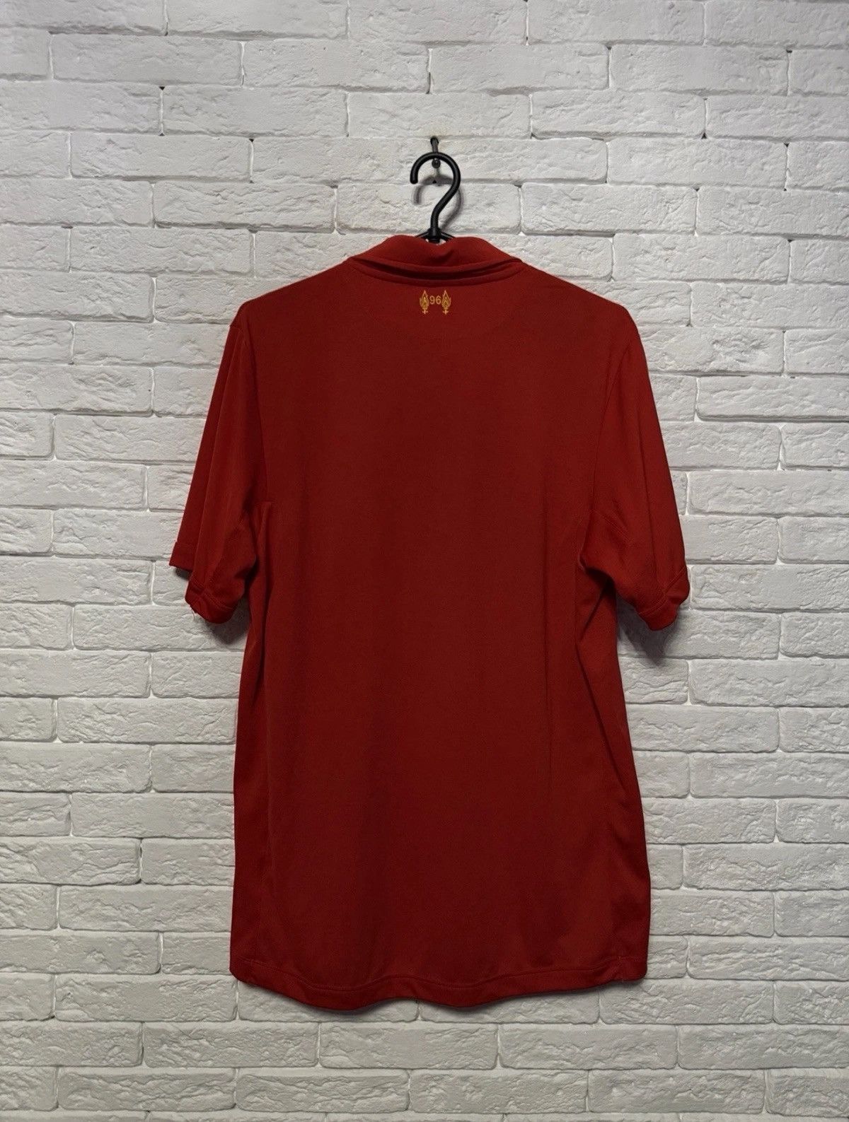 Warrior Warrior Liverpool 12/13 Jersey Home Football Shirt Sz M Size US M / EU 48-50 / 2 - 5 Thumbnail
