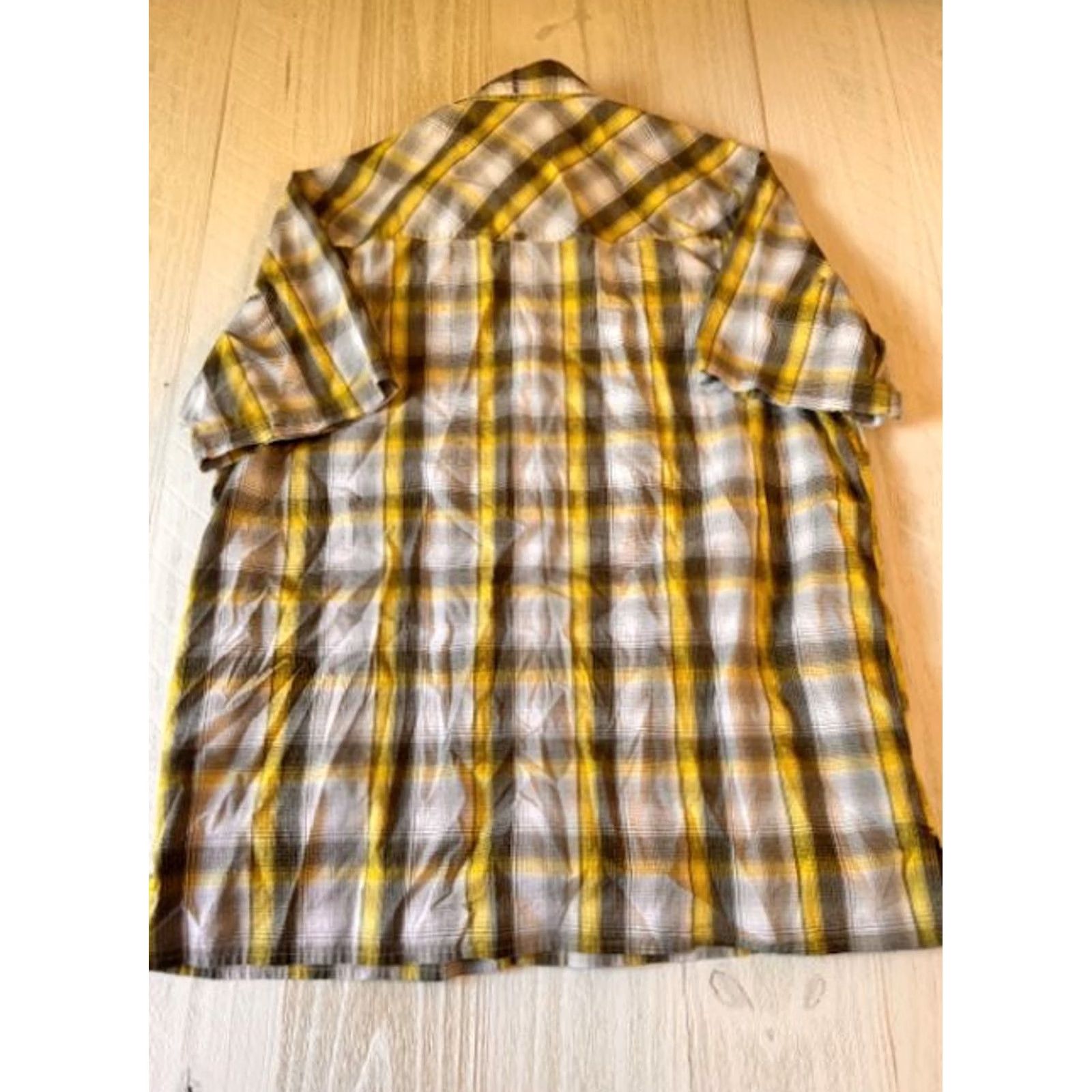 Vintage Columbia Button-Up Shirt Mens L Green White Plaid Short Sleeve Shirt Regular Fit Short Sleeve Plaid Shirt Mens Size US L / EU 52-54 / 3 - 2 Thumbnail