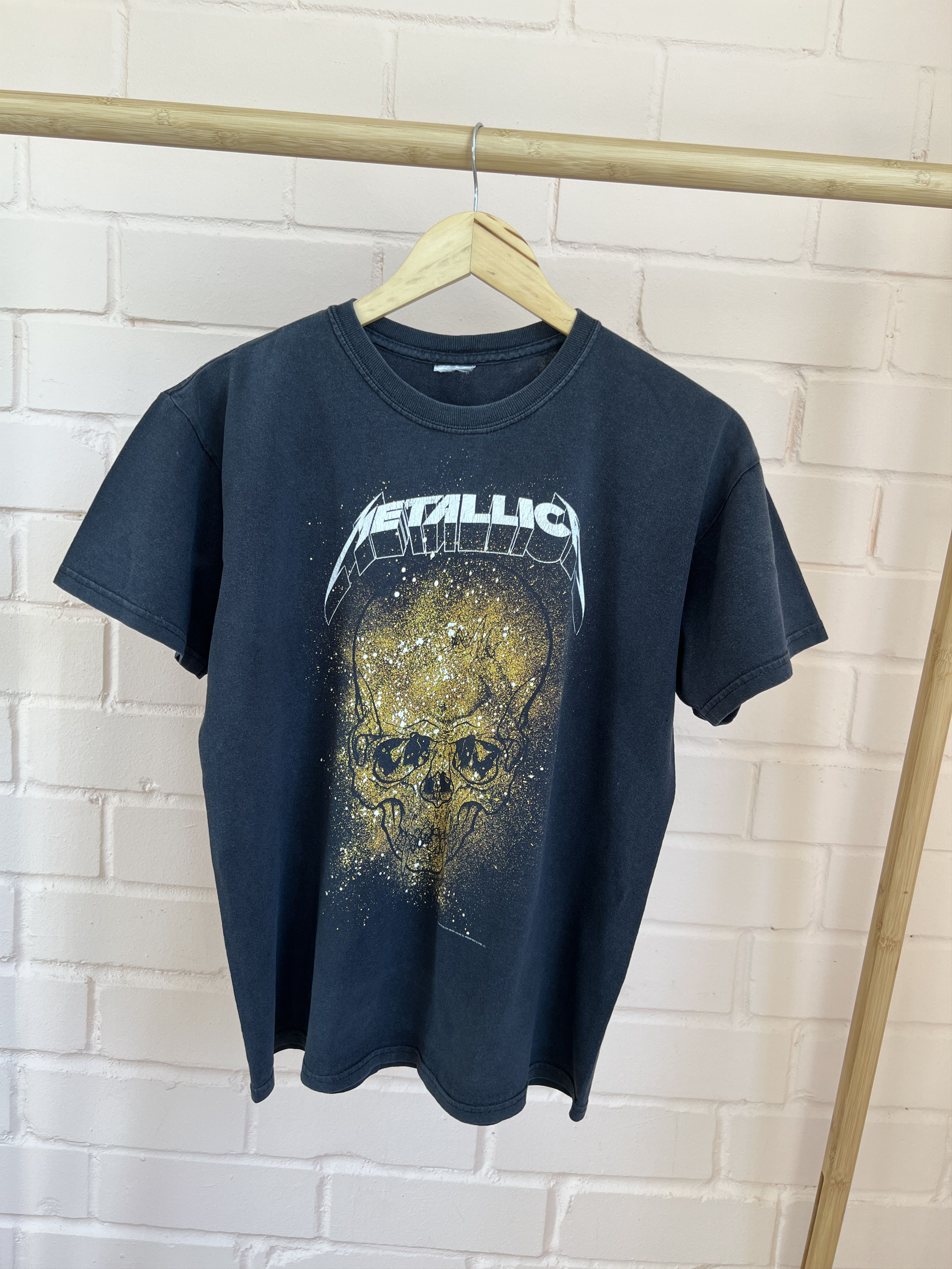 Band Tees × Vintage 00s Metallica Crazy Skull Printed Cropped Tee Size US S / EU 44-46 / 1 - 3 Thumbnail