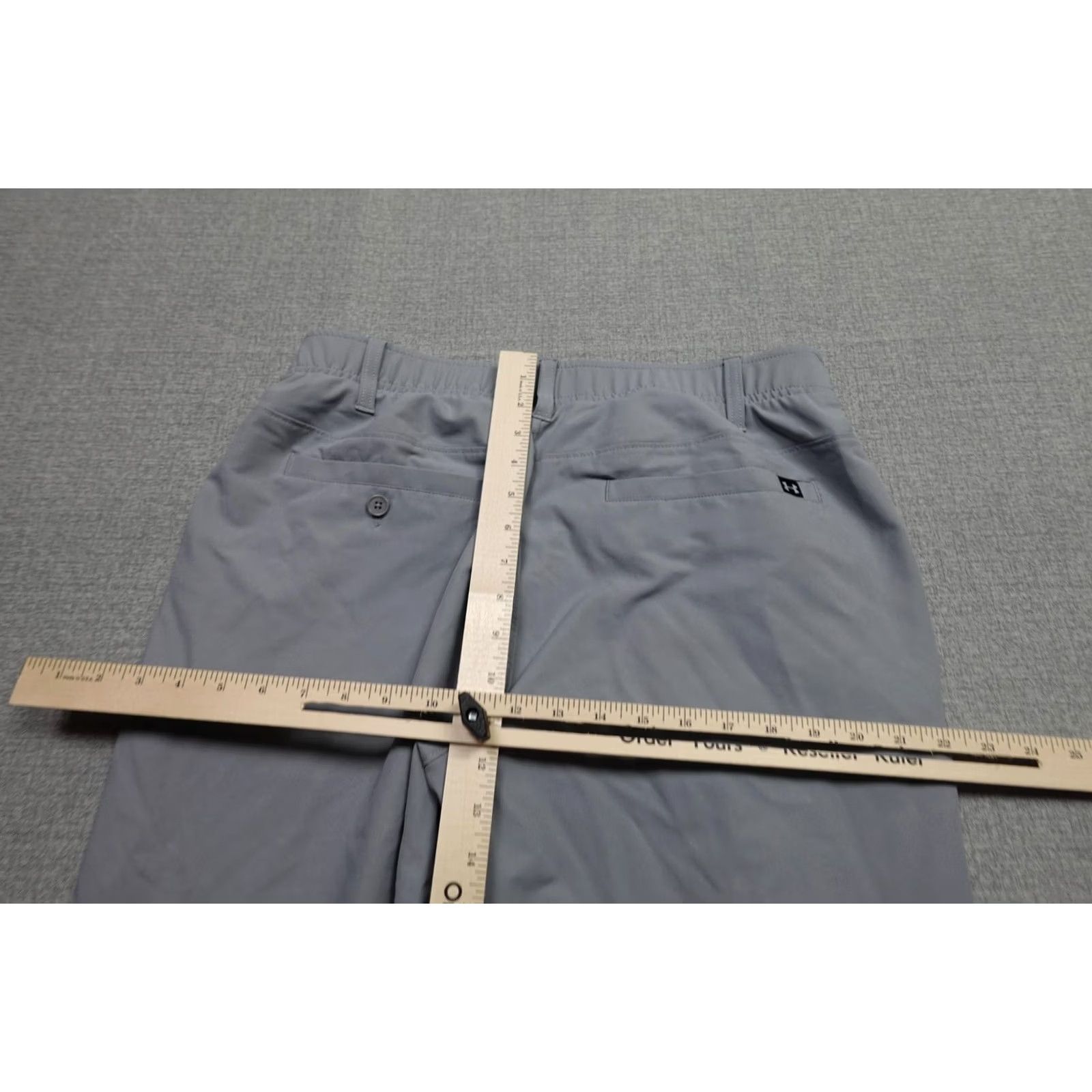 Under Armour Under Armour Golf Pants Mens 34x30 Gray Relaxed Fit Chino Stretch Microfiber Pants Size US 34 / EU 50 - 7 Thumbnail