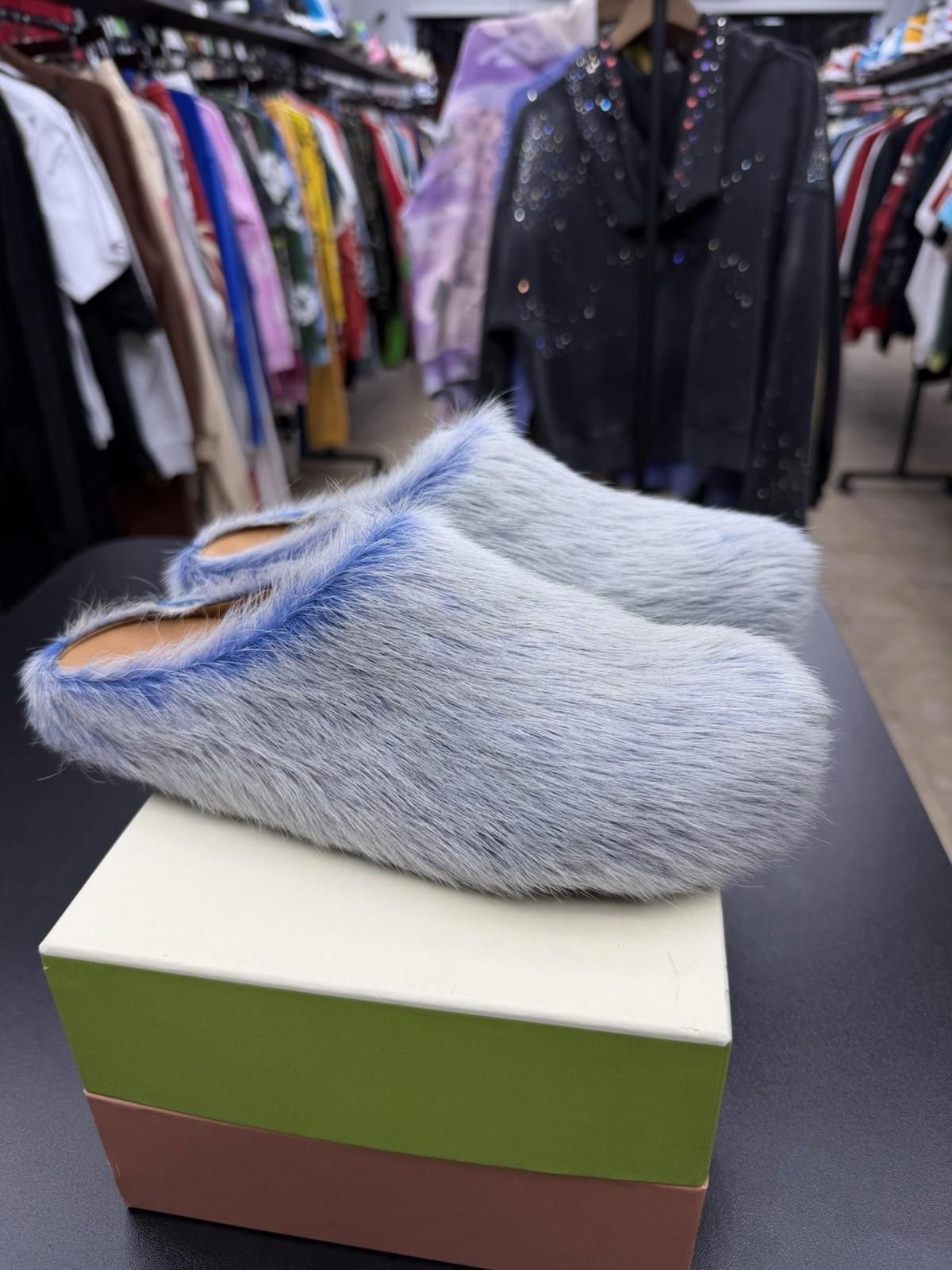 Marni Marni Biue Long Hair Calfskin Fussbett 37.5EU/7.5US Women’s Size US 7.5 / IT 37.5 - 2 Thumbnail