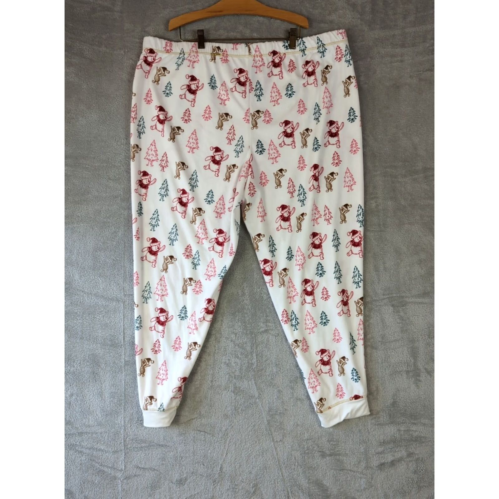 Disney VINTAGE Size 40" / US 18 - 4 Thumbnail