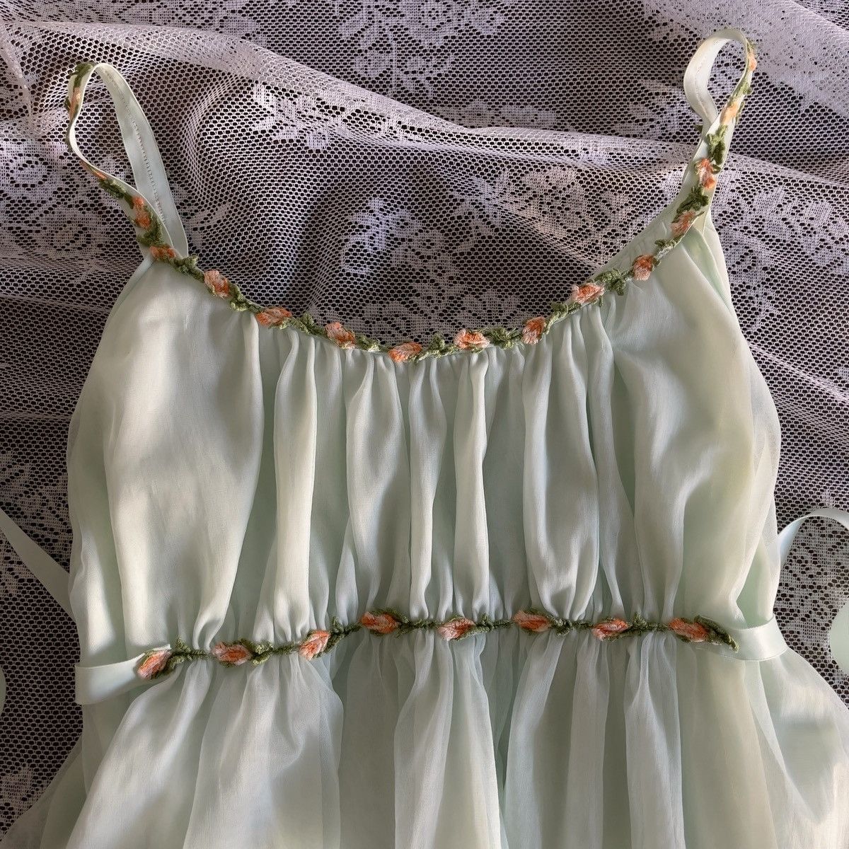 Vintage Vintage 1960s Mint Nylon Chiffon Camisole (XS–S) Size S / US 4 / IT 40 - 8 Thumbnail