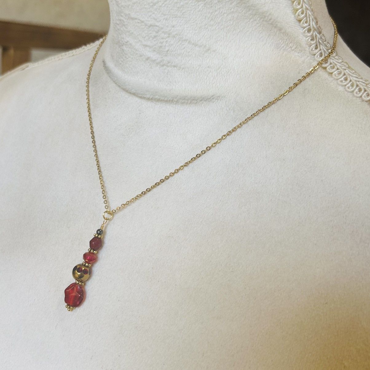 Handmade Handcrafted elegant ruby glass carnelian necklace set Size ONE SIZE - 6 Thumbnail