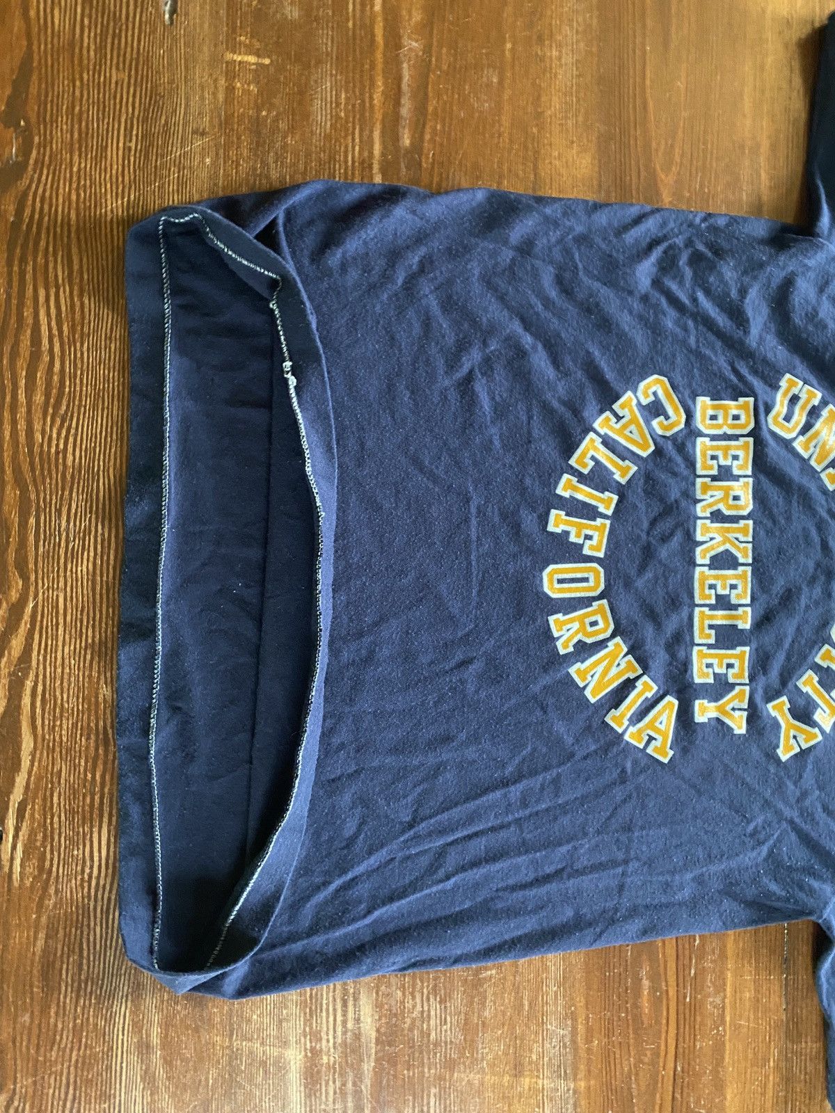 Velva Sheen Vintage 80’s UC Berkeley Velva Sheen Single Stitch Tee Size US S / EU 44-46 / 1 - 11 Thumbnail