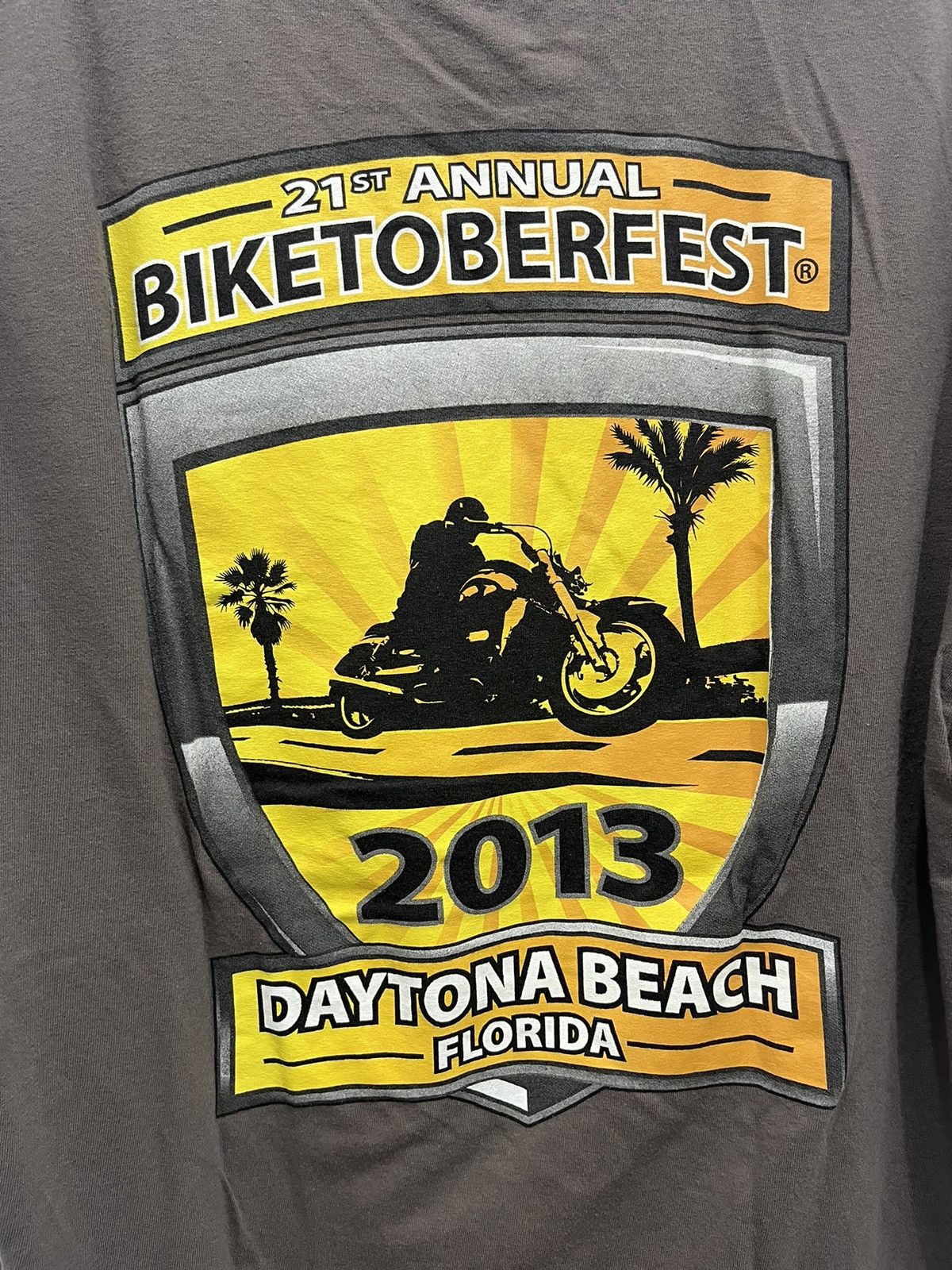Indian Motorcycle 21st Annual Biketoberfest Daytona Beach Florida 2013 Tees Size US XL / EU 56 / 4 - 5 Thumbnail